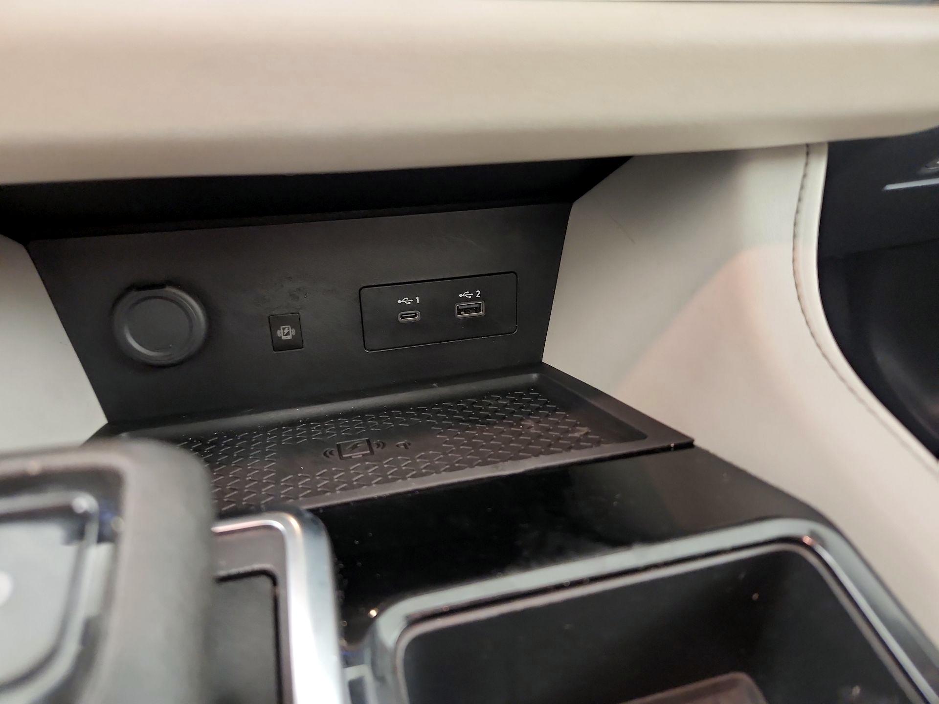 Thumbnail: 2023 Nissan Pathfinder - 17