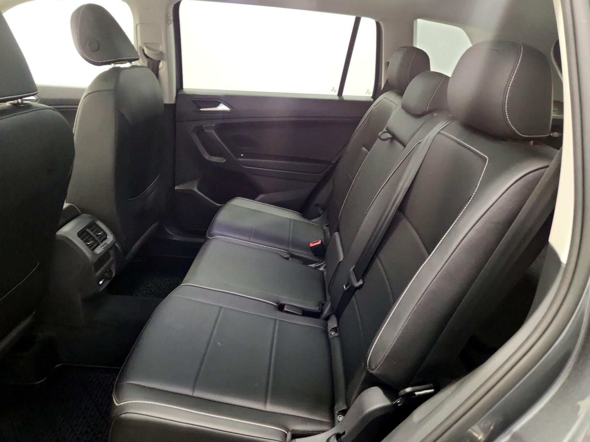 Thumbnail: 2021 Volkswagen Tiguan - 20