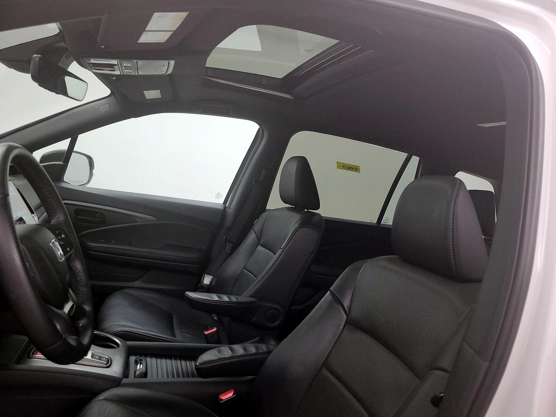 Thumbnail: 2023 Honda Passport - 19