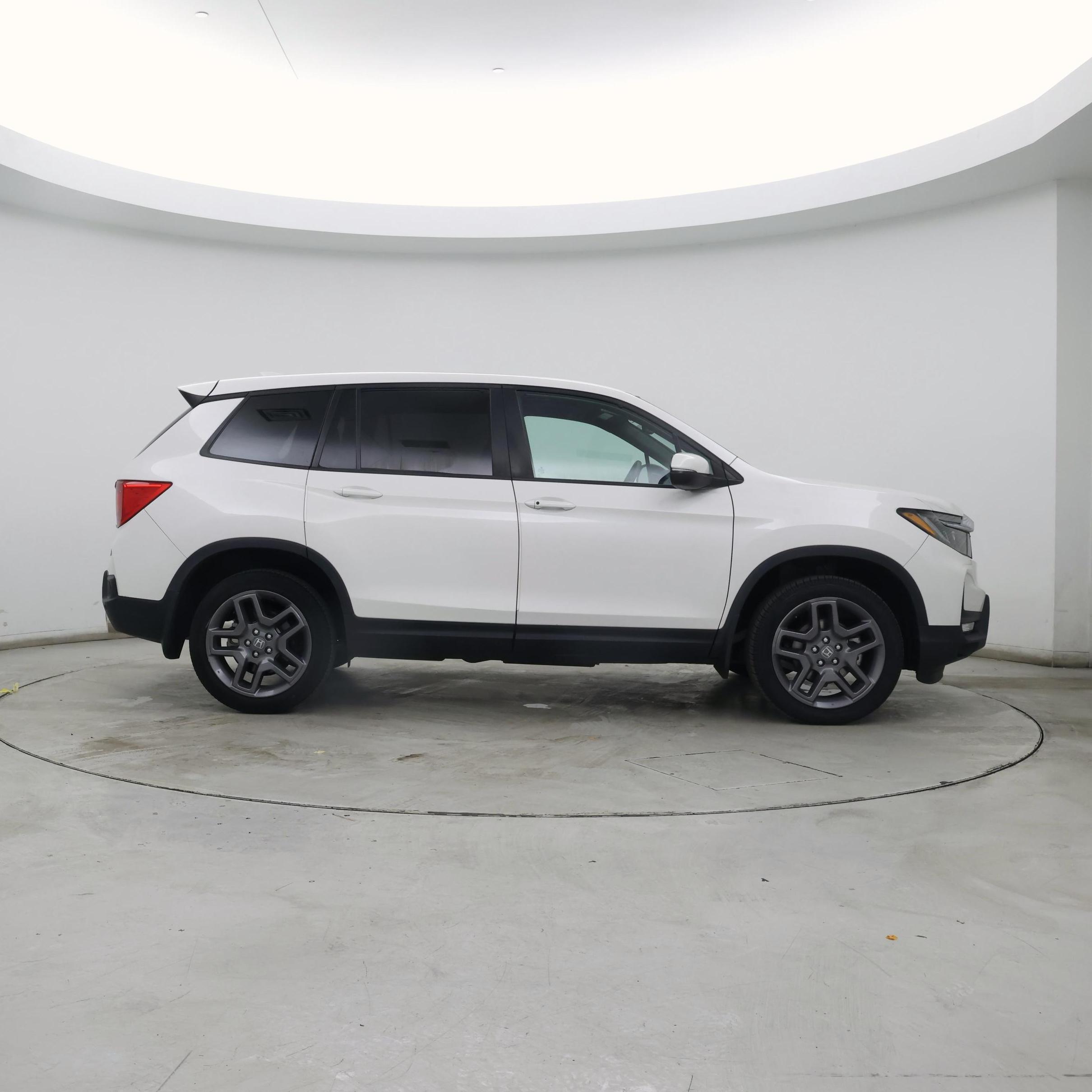 Thumbnail: 2023 Honda Passport - 7