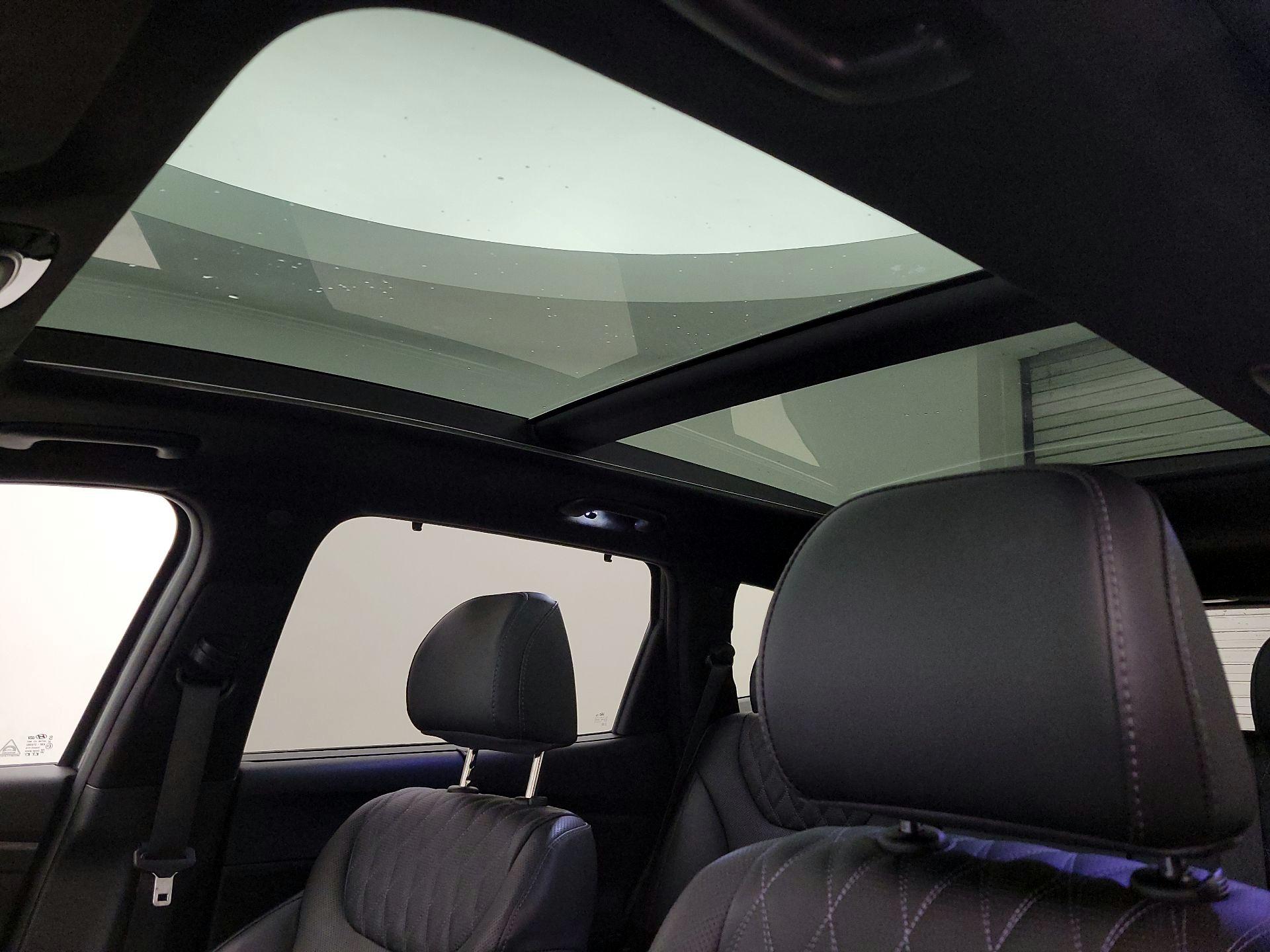 Thumbnail: 2023 Hyundai Santa Fe - 20