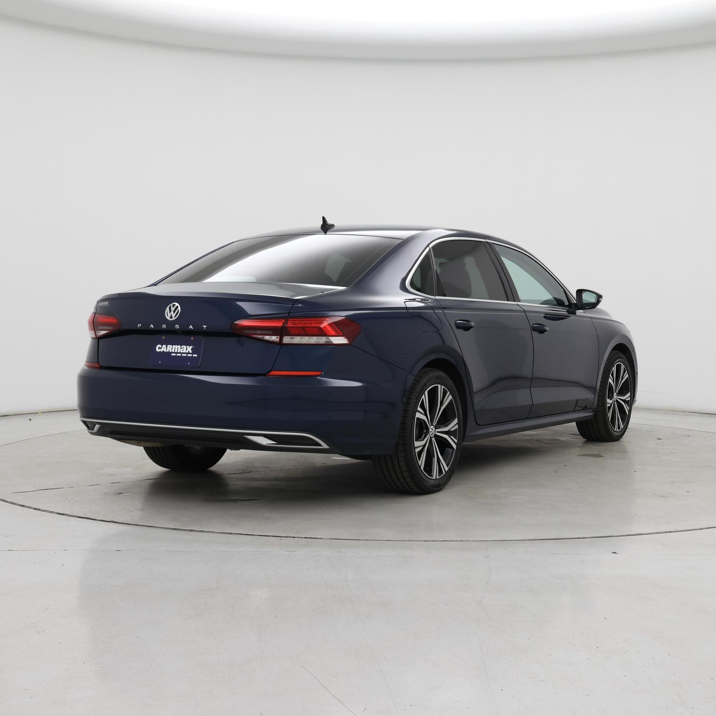 Thumbnail: 2020 Volkswagen Passat - 8