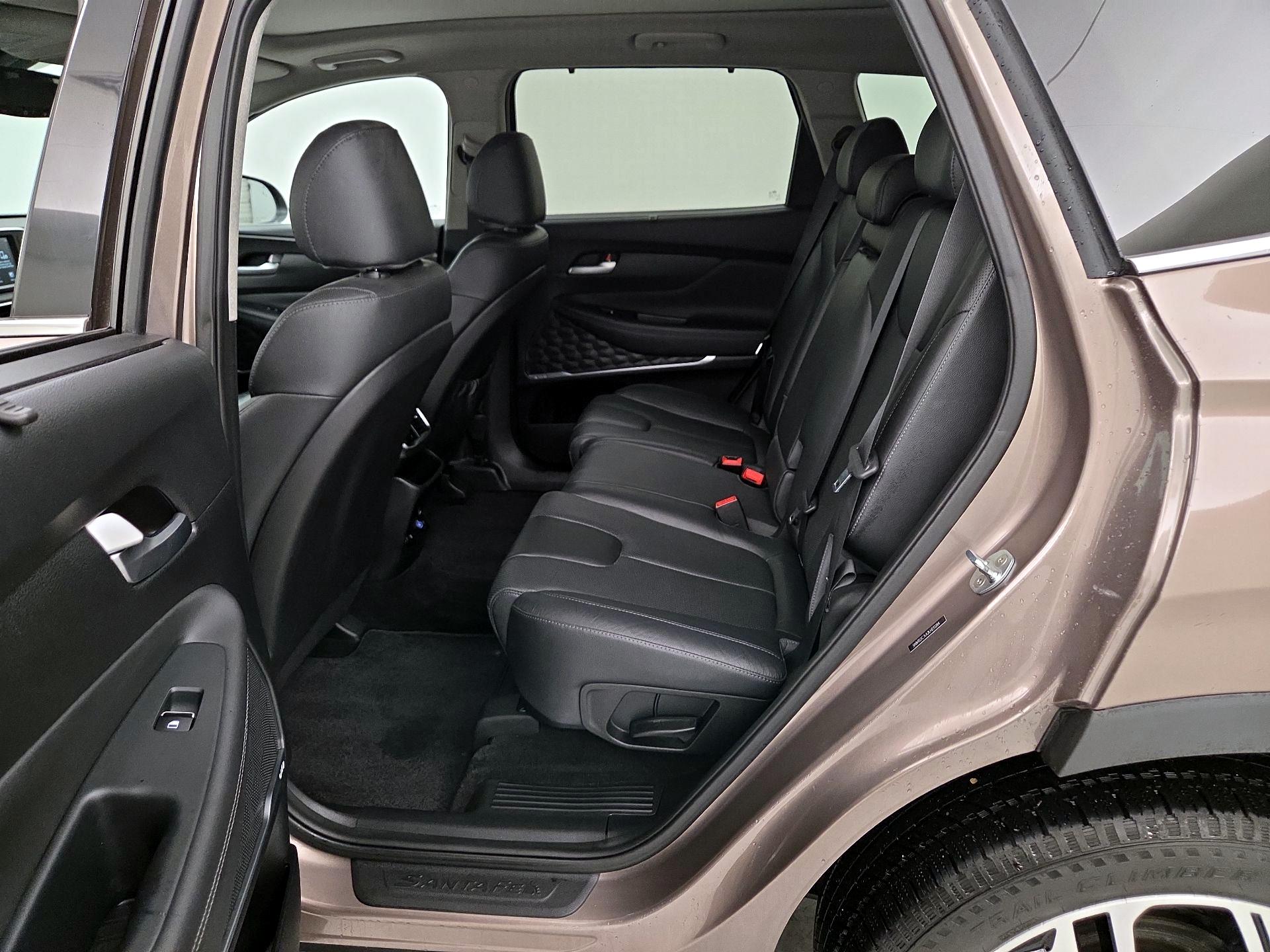 Thumbnail: 2020 Hyundai Santa Fe - 20