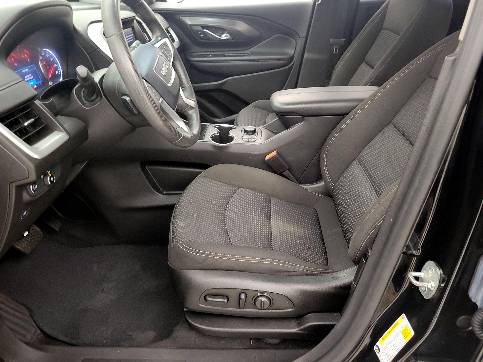 Thumbnail: 2023 GMC Terrain - 11