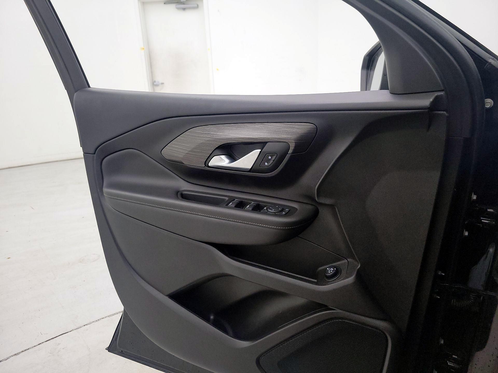 Thumbnail: 2023 GMC Terrain - 12