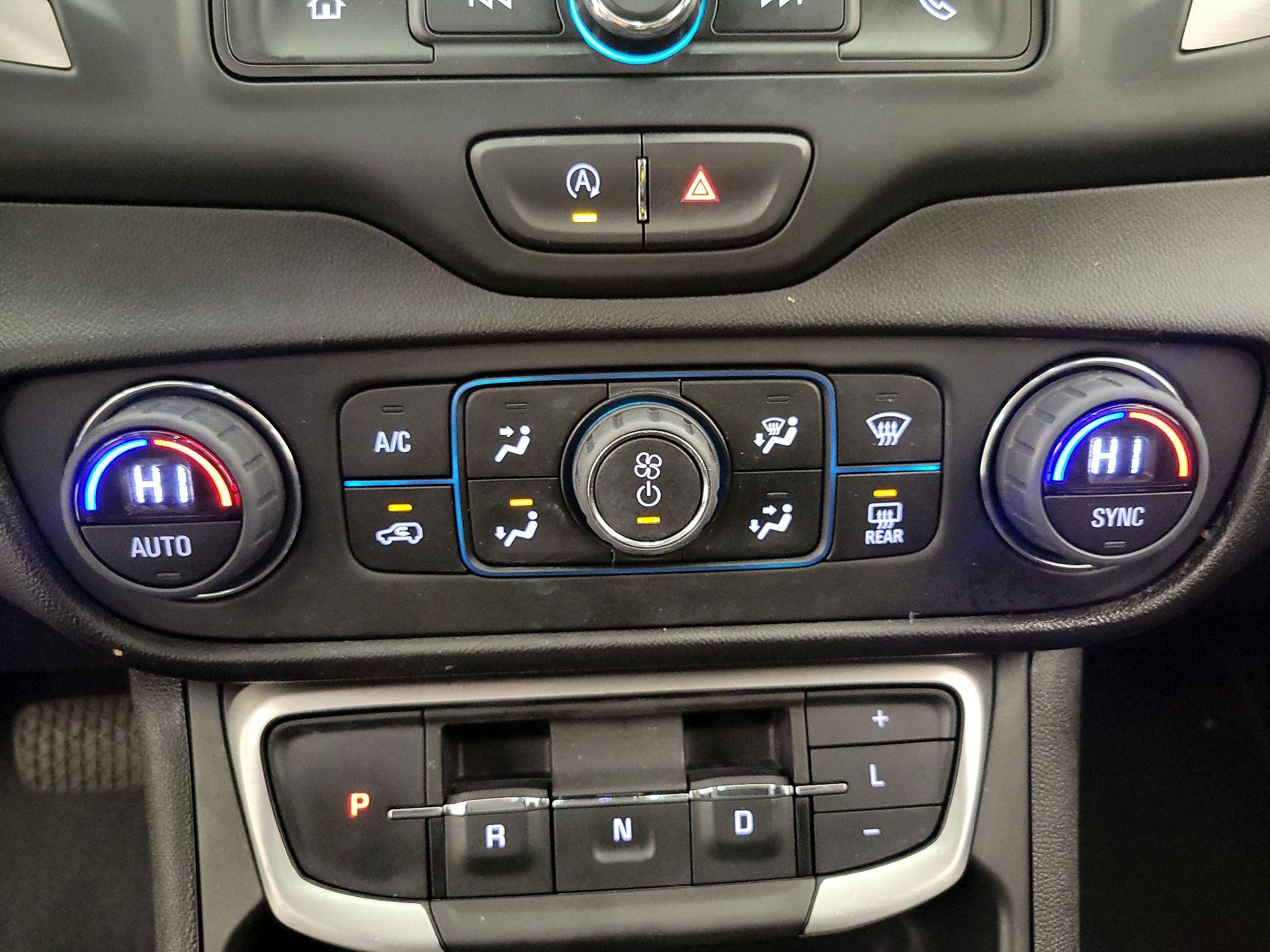 Thumbnail: 2023 GMC Terrain - 16