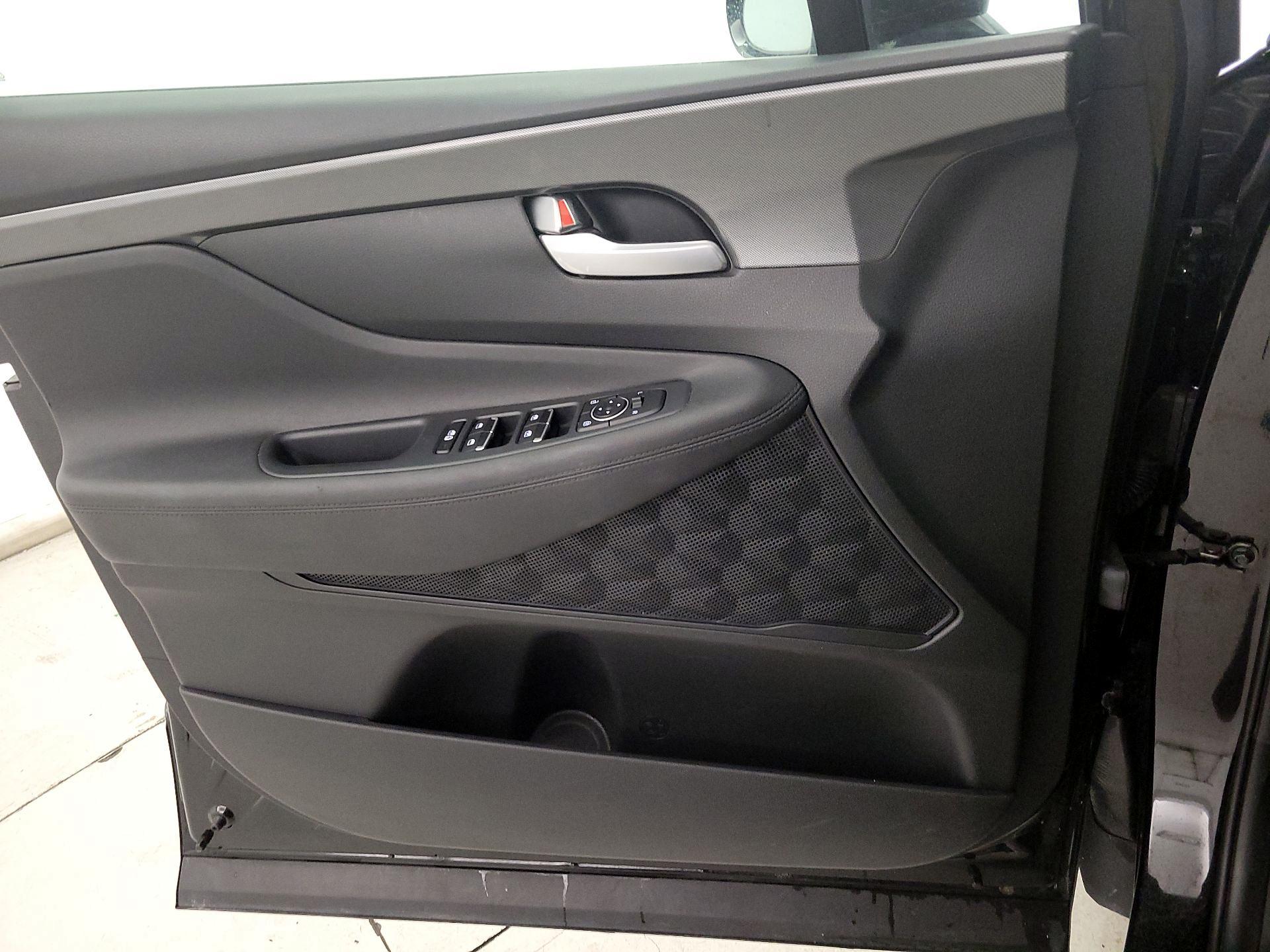 Thumbnail: 2023 Hyundai Santa Fe - 12