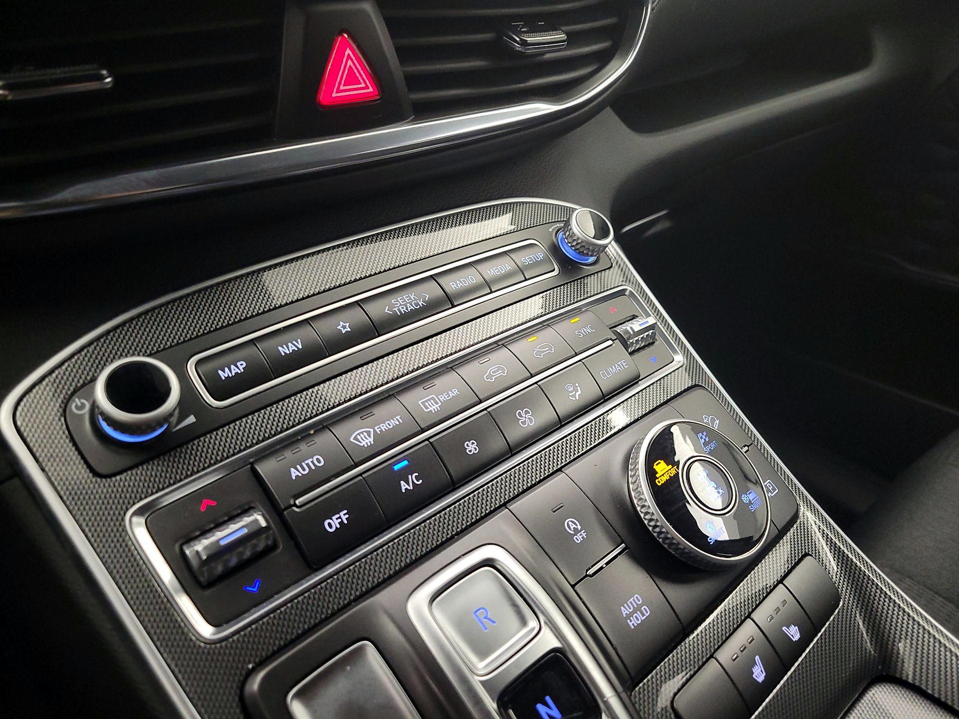 Thumbnail: 2023 Hyundai Santa Fe - 17