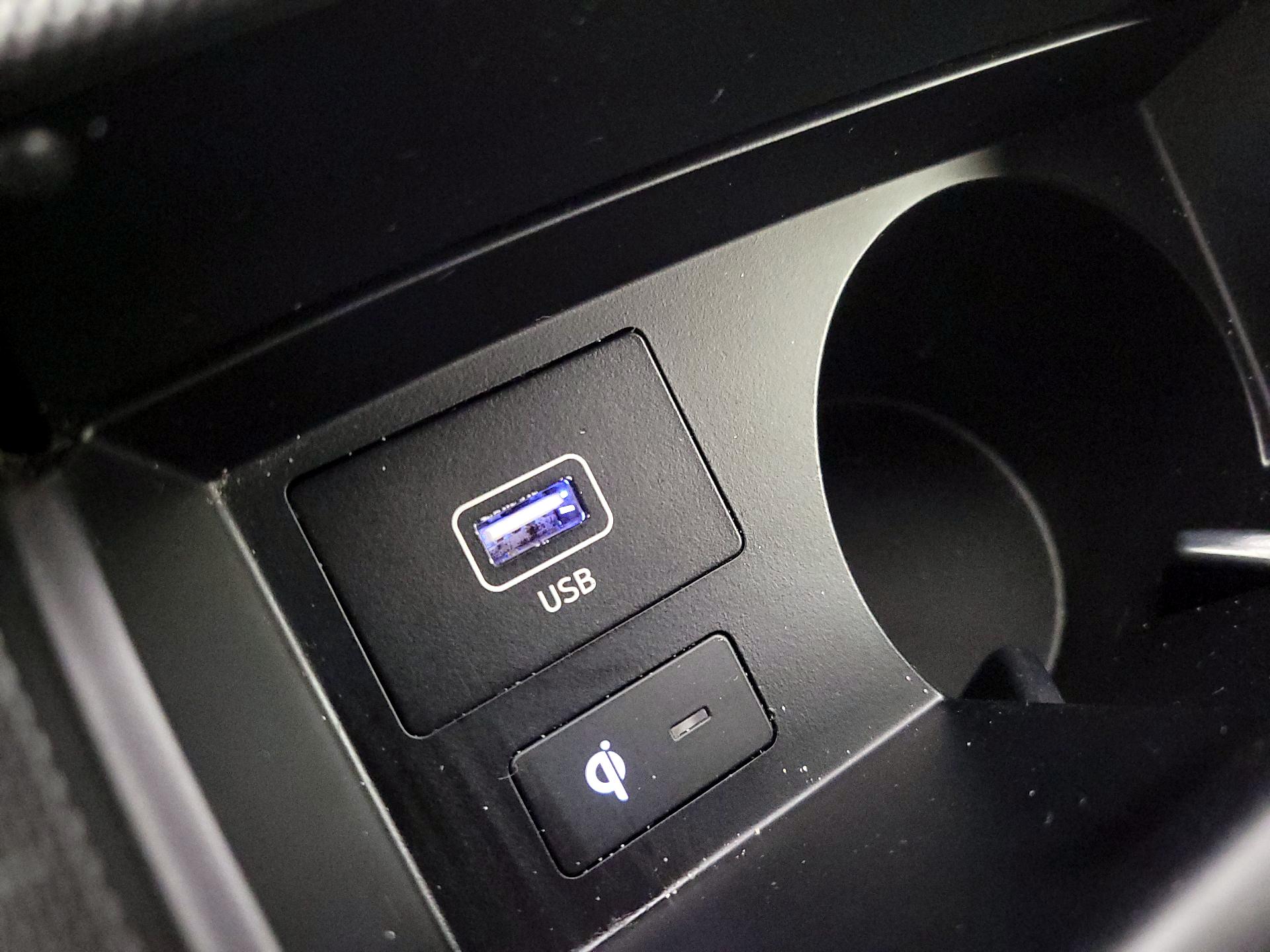 Thumbnail: 2023 Hyundai Santa Fe - 19