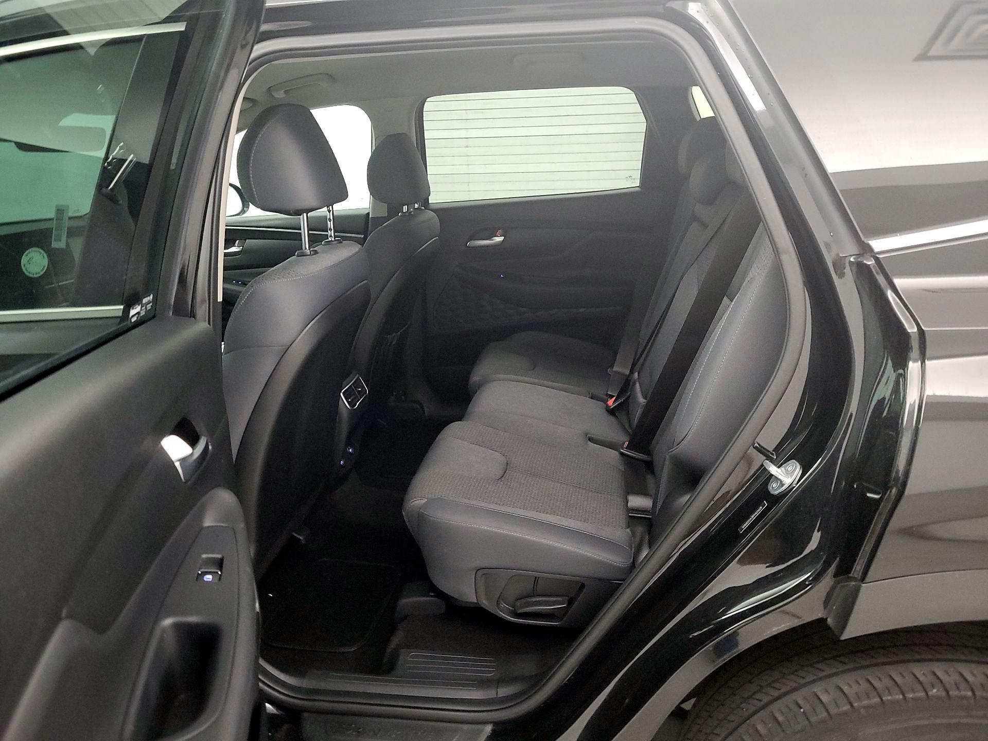 Thumbnail: 2023 Hyundai Santa Fe - 20