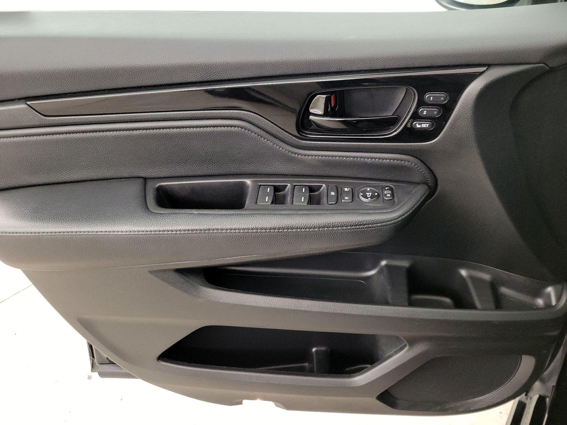 Thumbnail: 2022 Honda Odyssey - 12