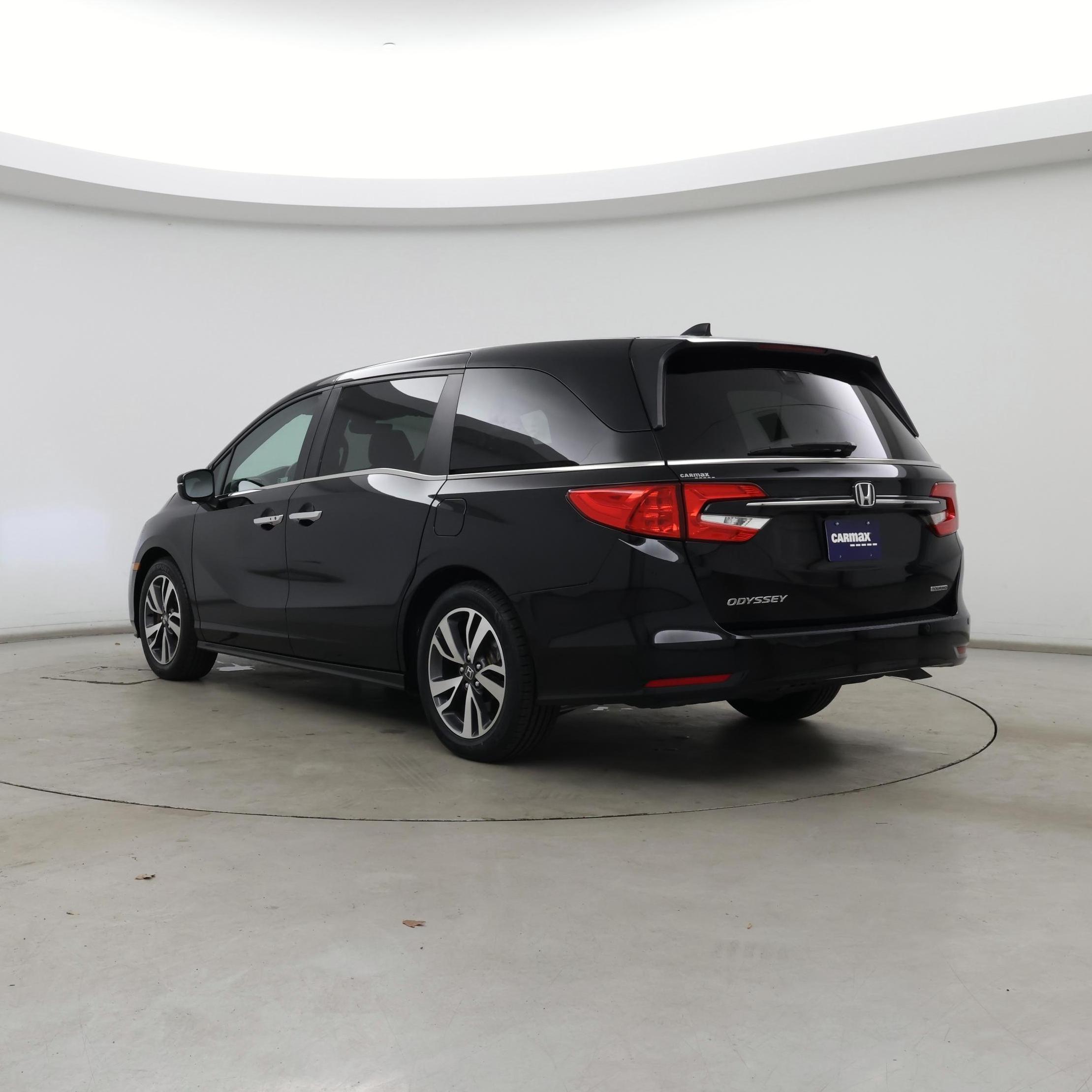 Thumbnail: 2022 Honda Odyssey - 2