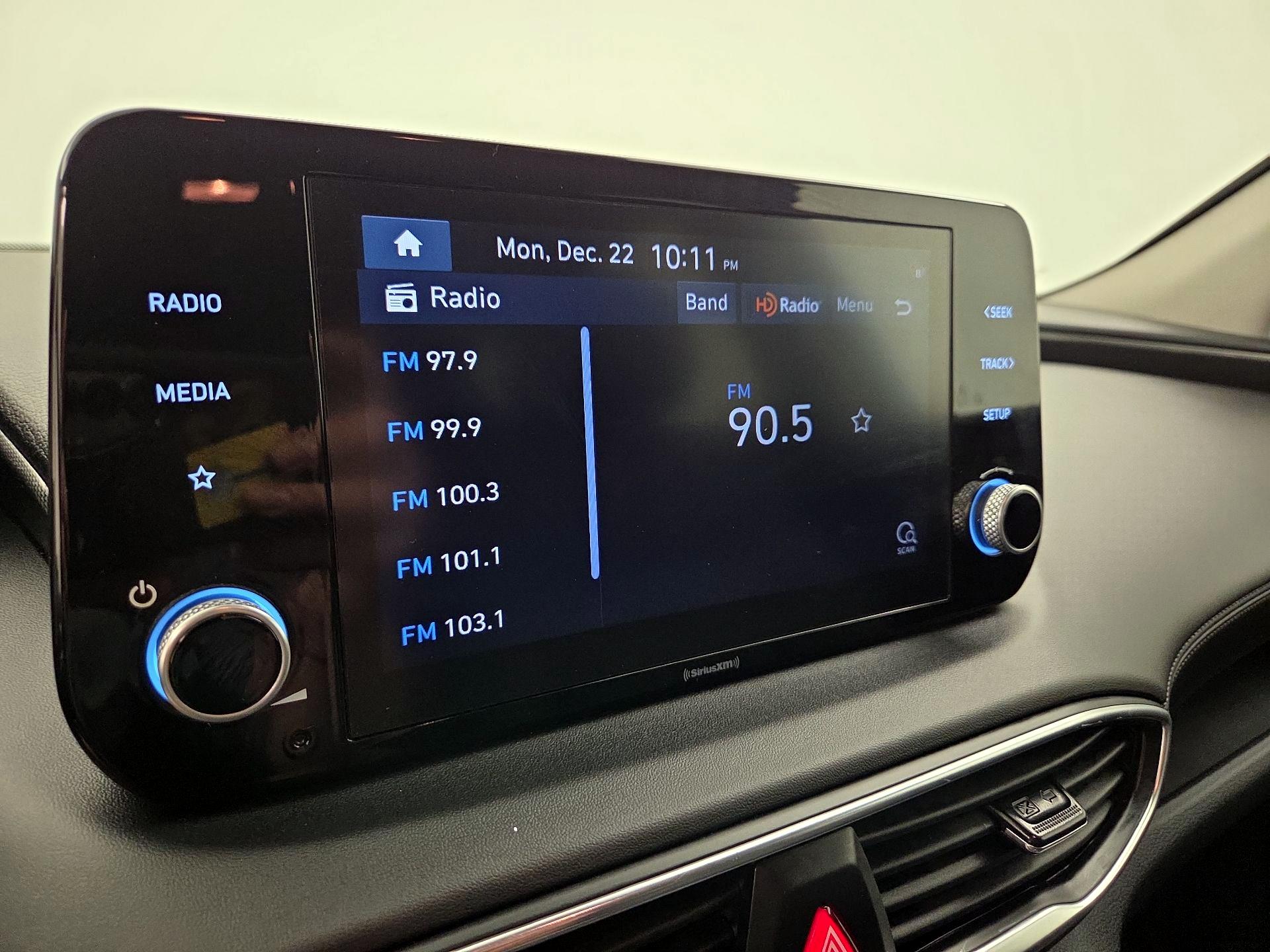 Thumbnail: 2022 Hyundai Santa Fe - 15