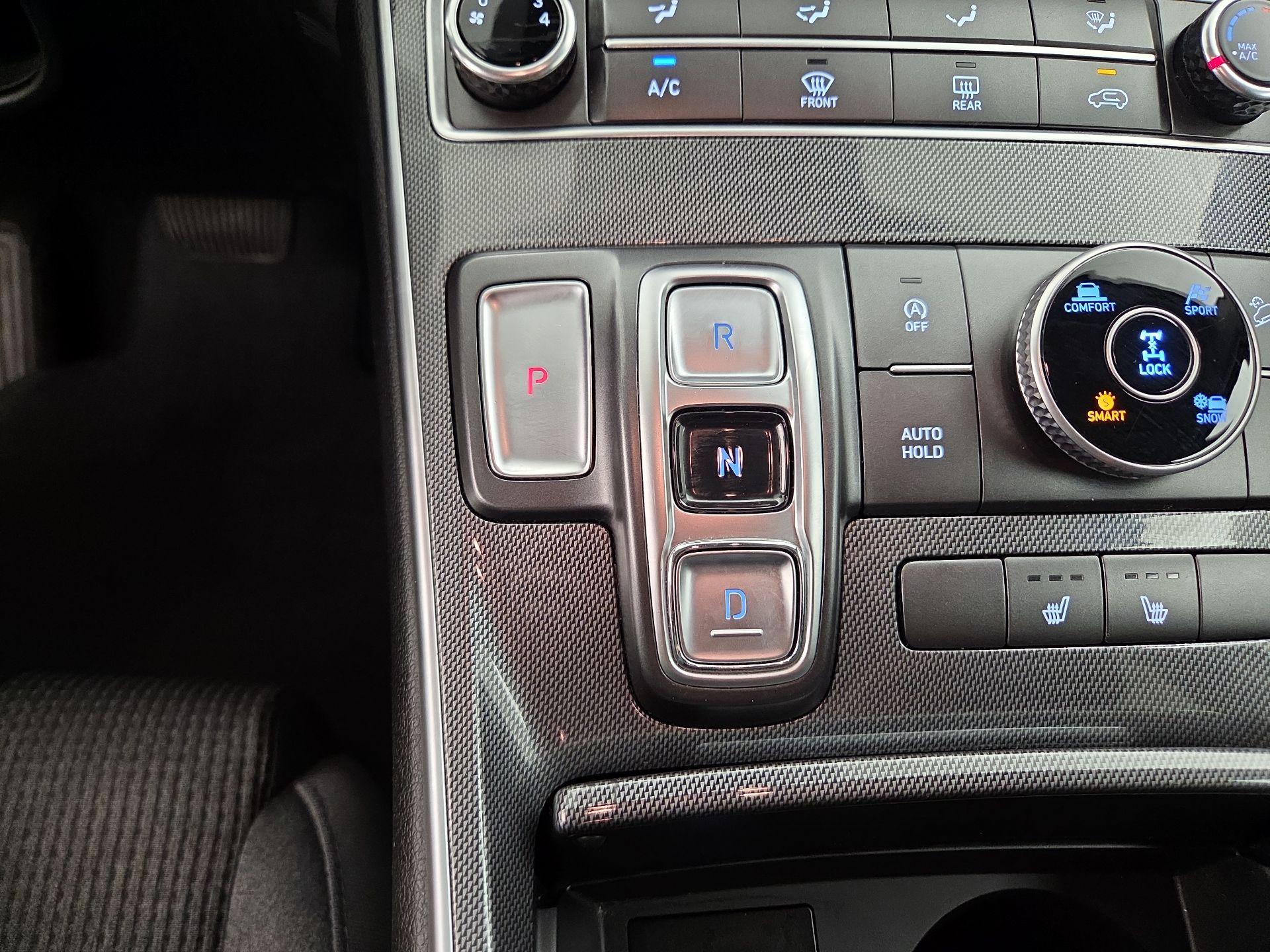 Thumbnail: 2022 Hyundai Santa Fe - 17