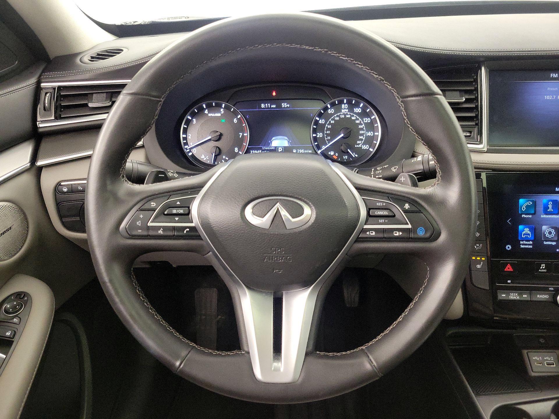 Thumbnail: 2023 INFINITI QX50 - 10