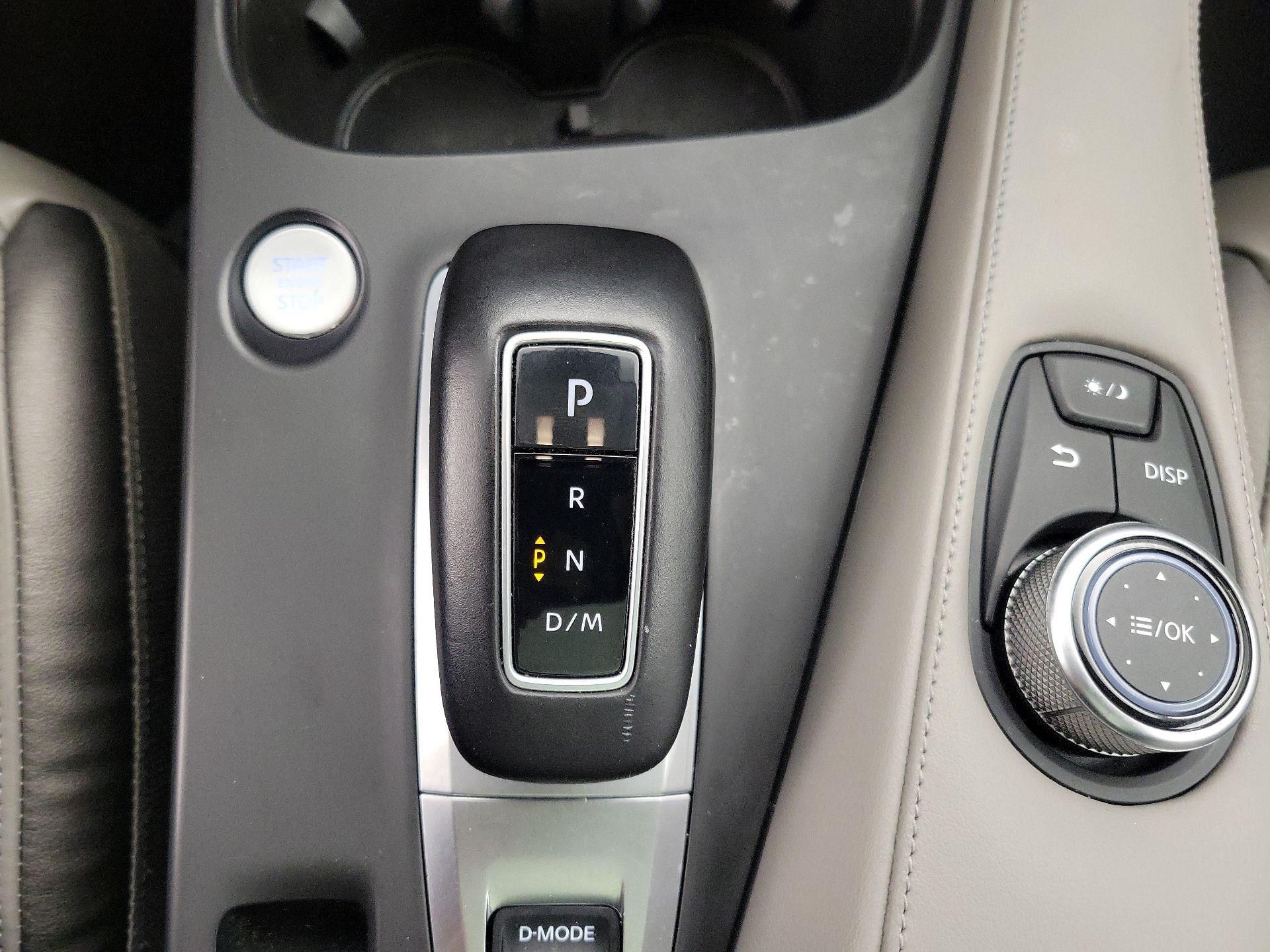 Thumbnail: 2023 INFINITI QX50 - 17