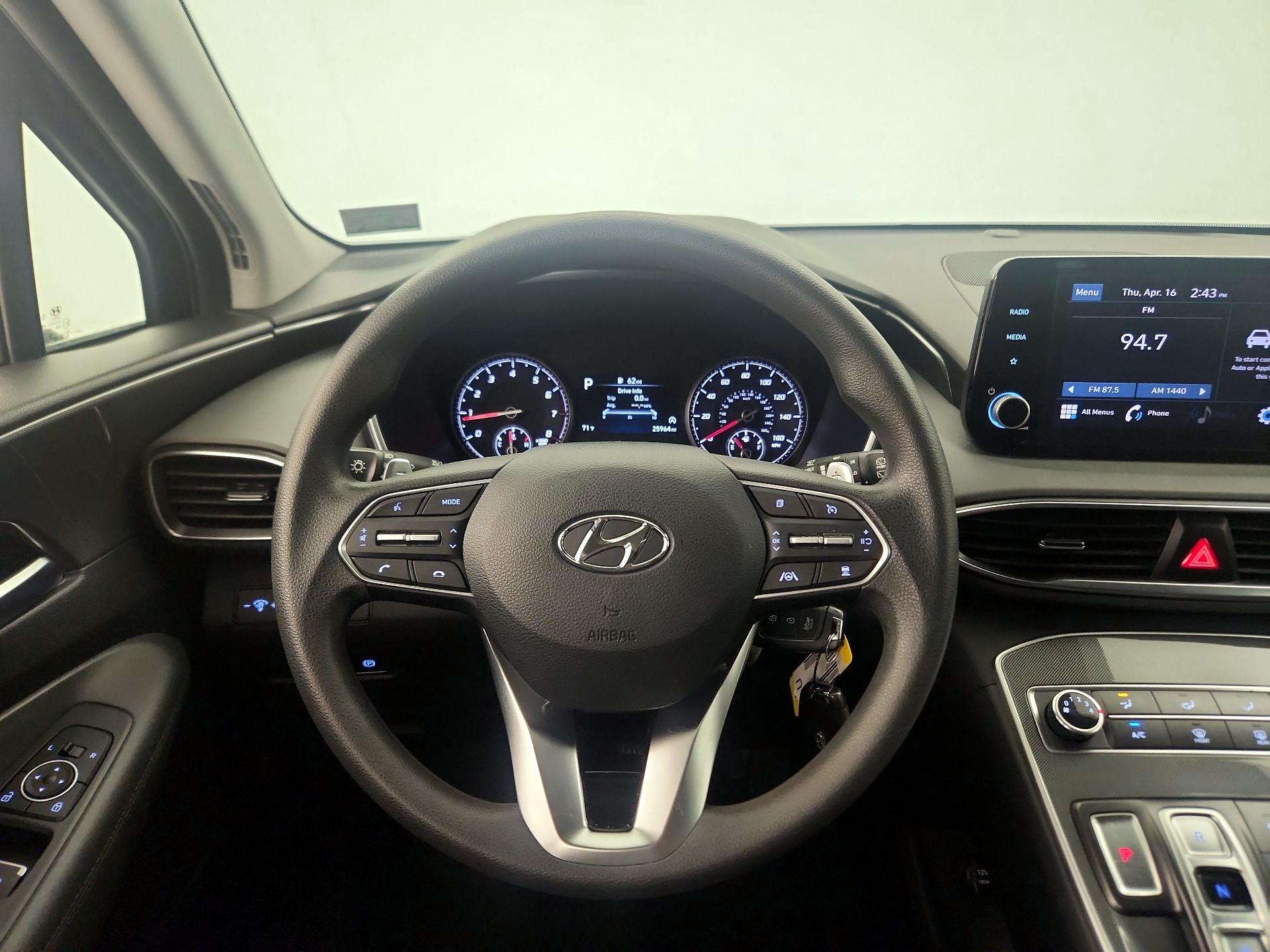 Thumbnail: 2023 Hyundai Santa Fe - 10