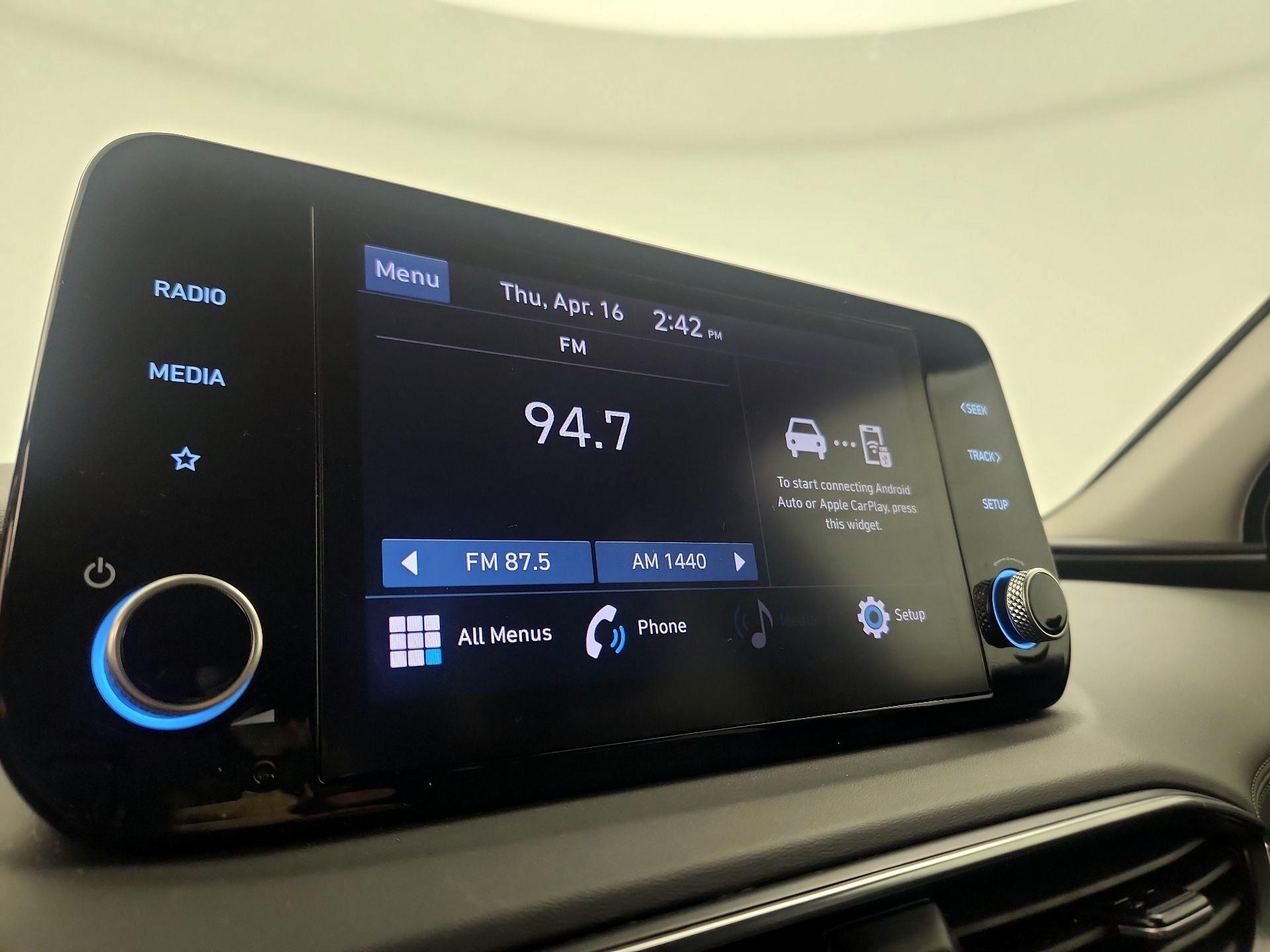 Thumbnail: 2023 Hyundai Santa Fe - 15