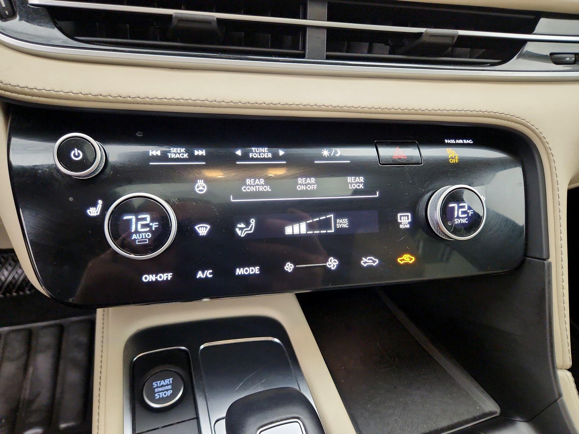 Thumbnail: 2023 INFINITI QX60 - 16