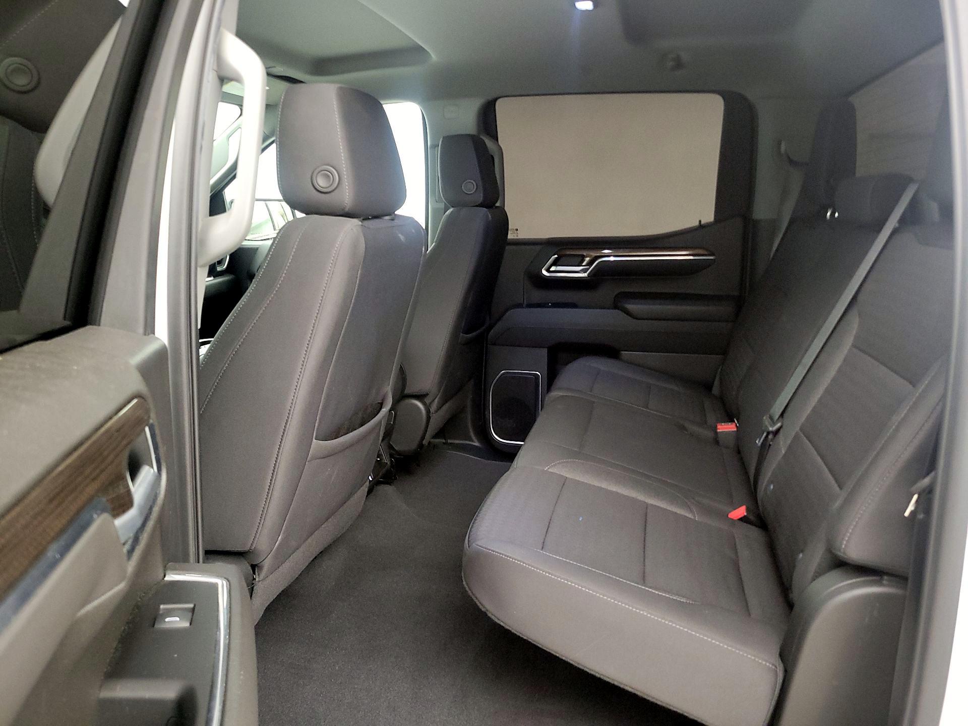 Thumbnail: 2022 Chevrolet Silverado 1500 - 20