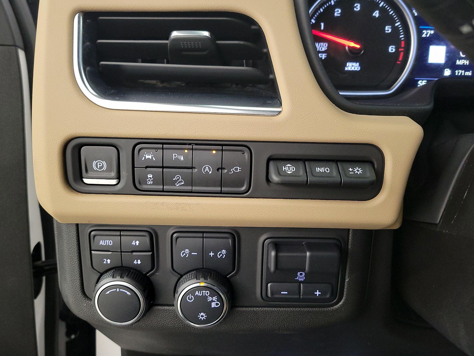 Thumbnail: 2021 Chevrolet Tahoe - 13