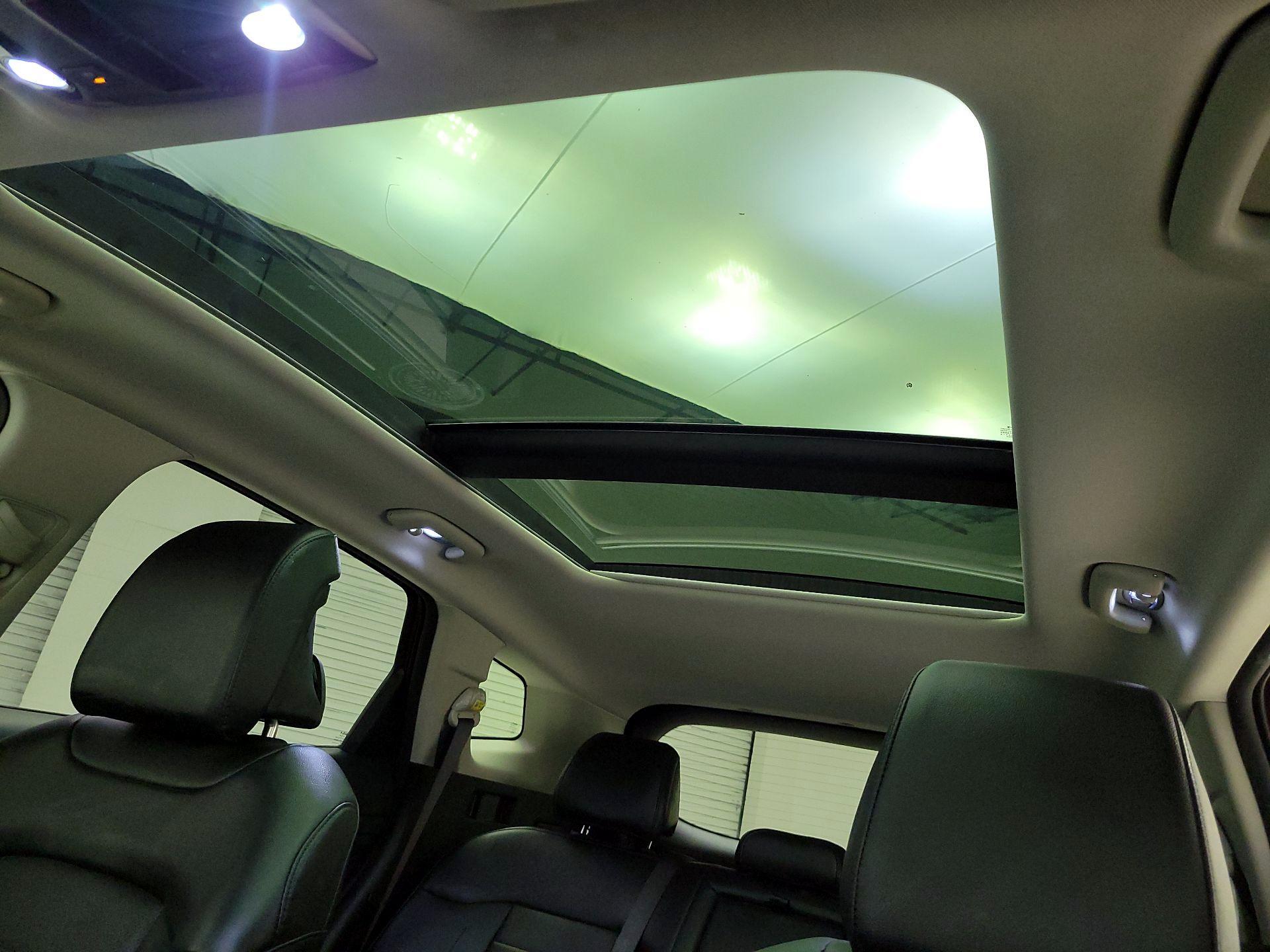 Thumbnail: 2023 Kia Sportage - 20