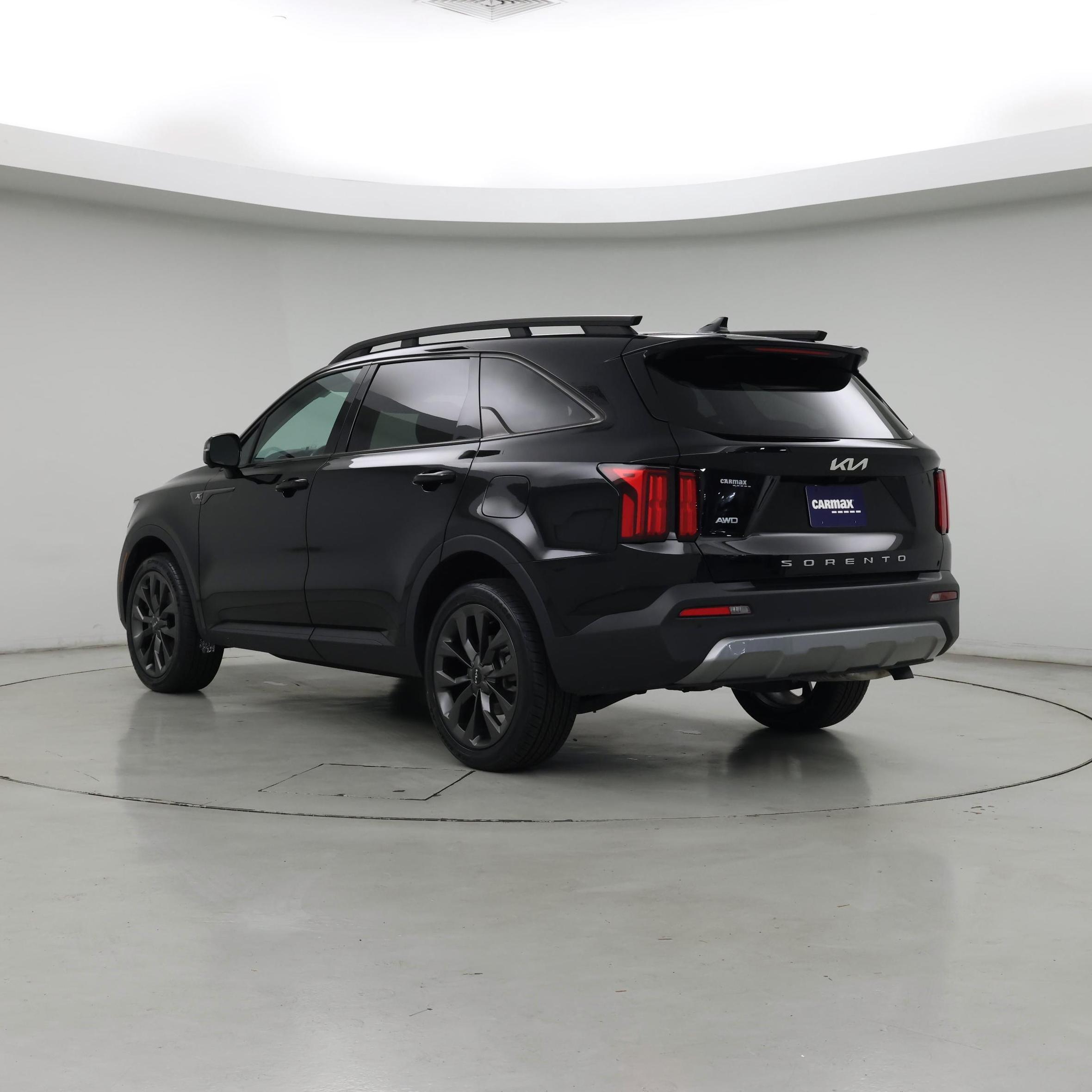 Thumbnail: 2022 Kia Sorento - 2