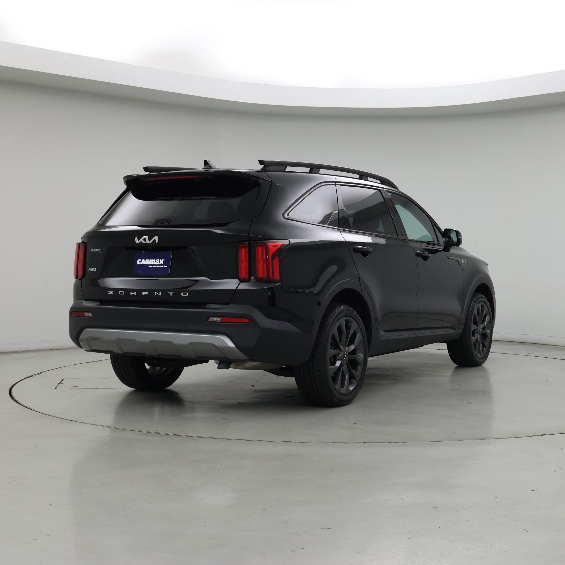 Thumbnail: 2022 Kia Sorento - 8