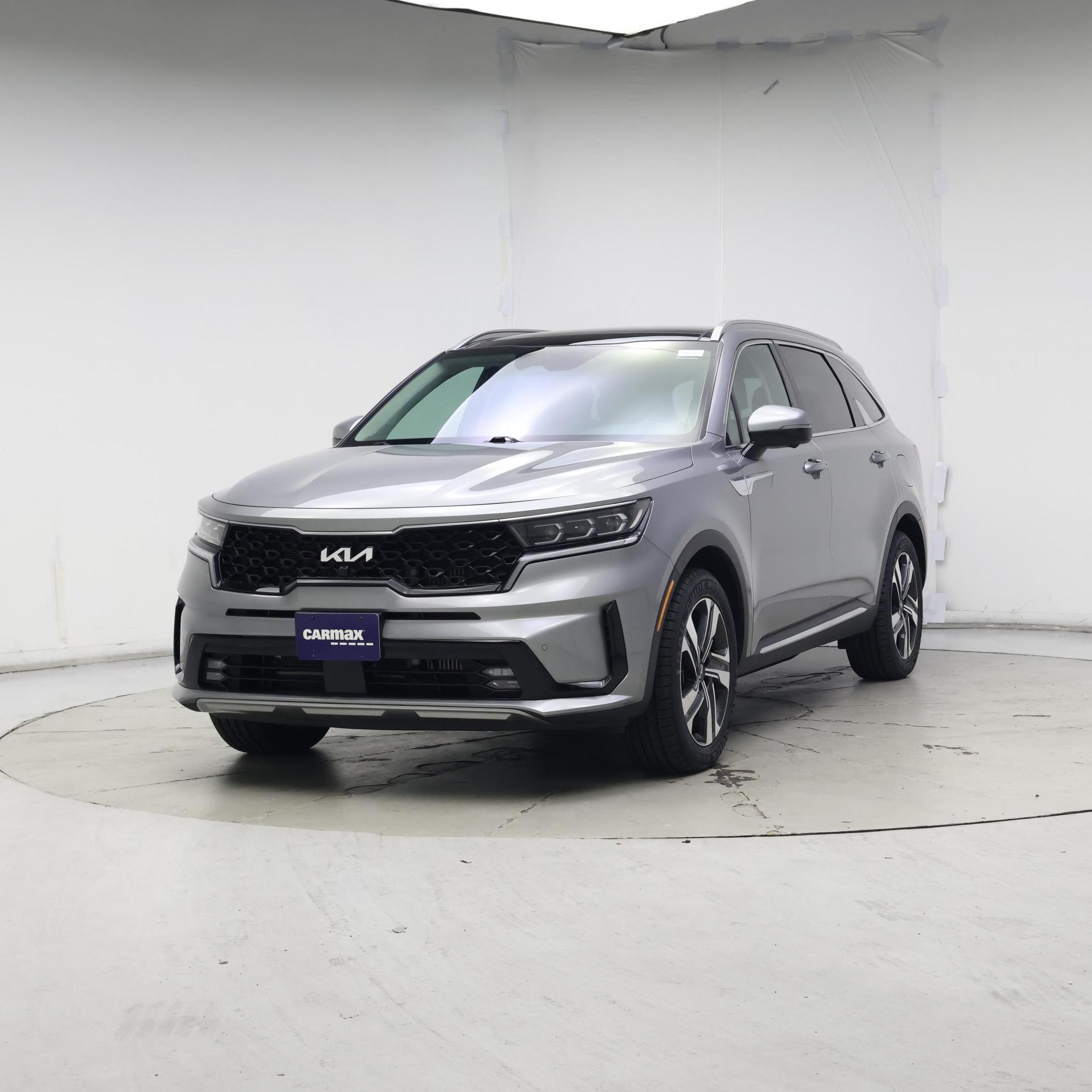 Thumbnail: 2023 Kia Sorento - 4