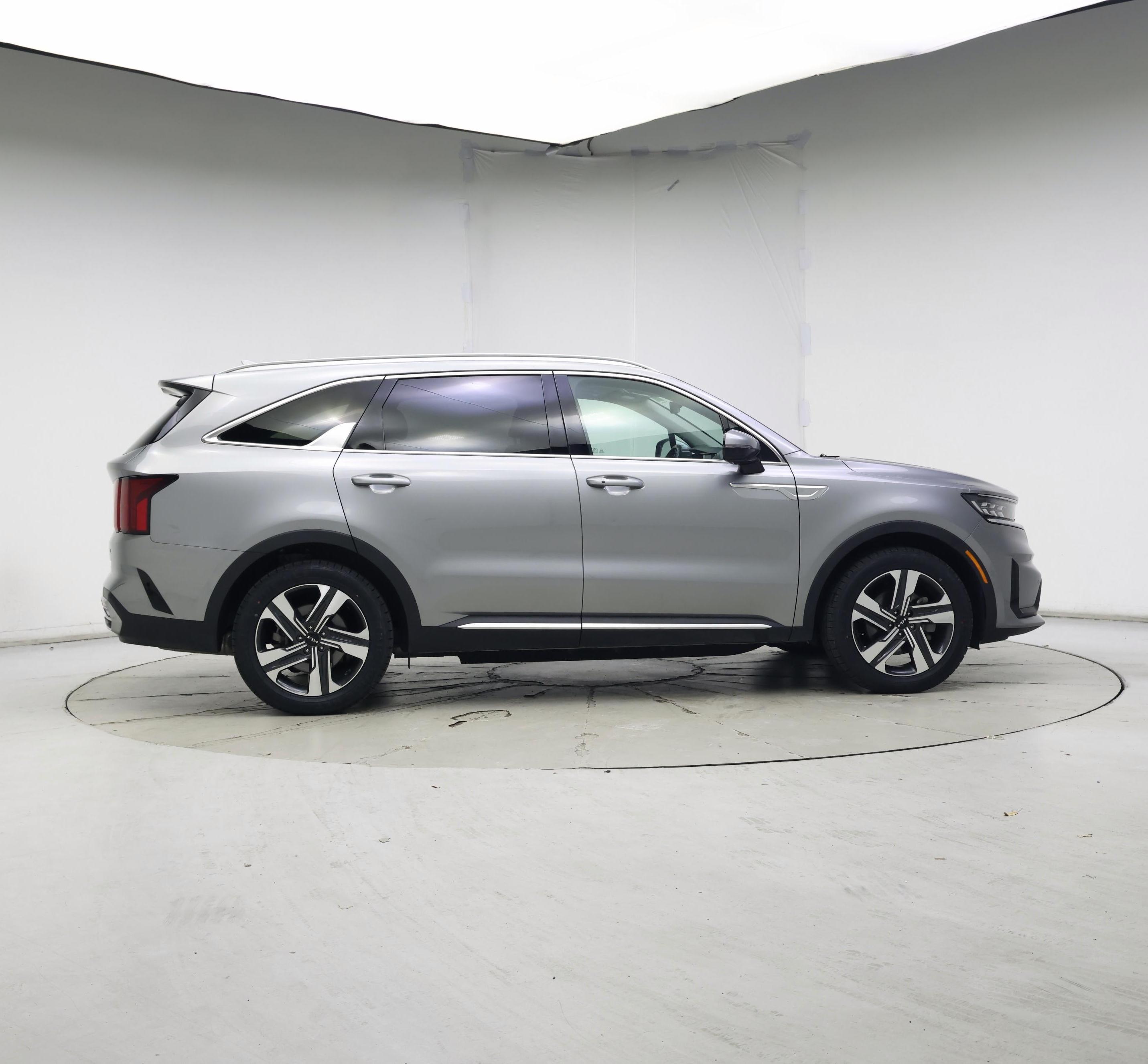 Thumbnail: 2023 Kia Sorento - 7