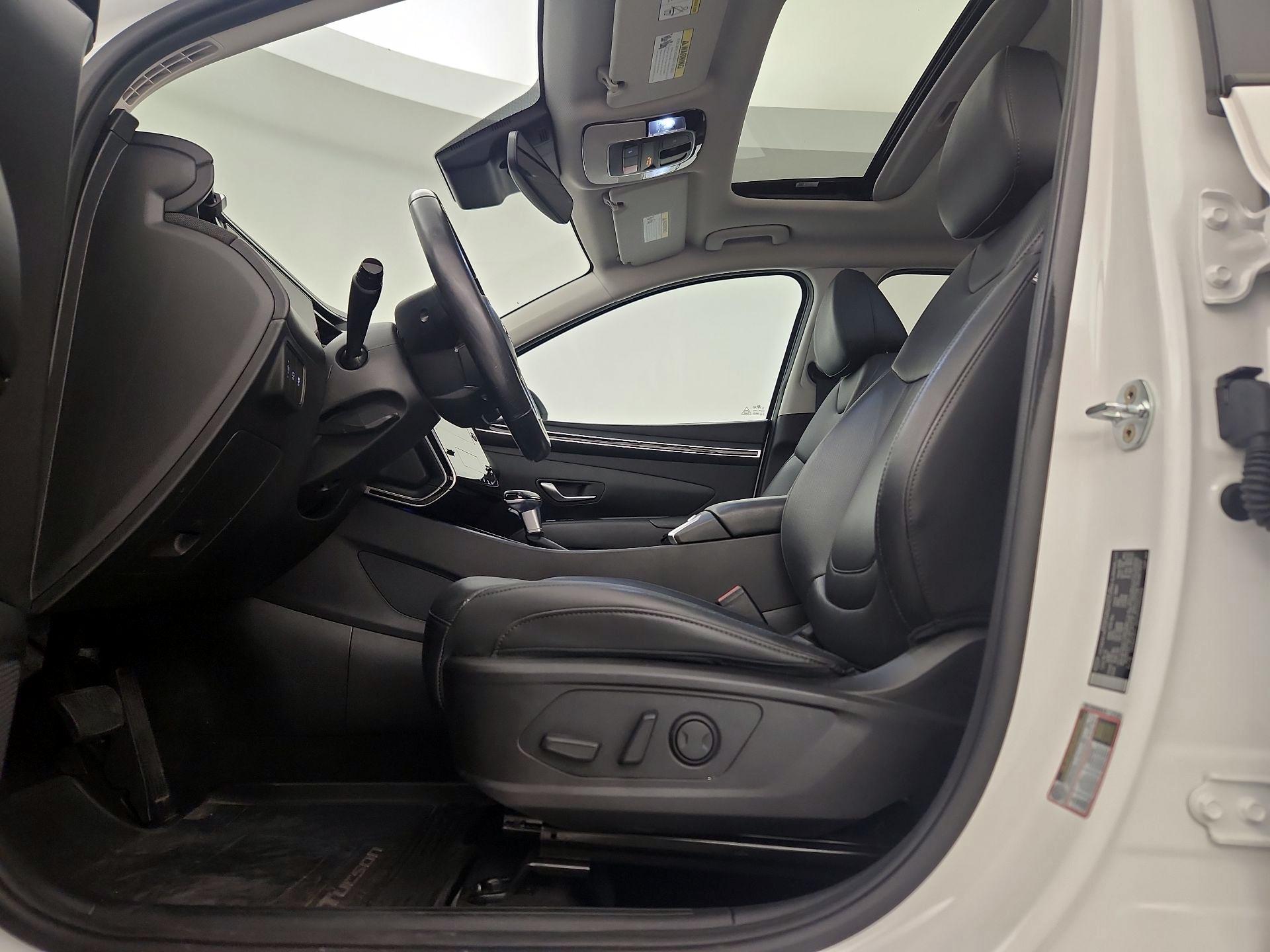 Thumbnail: 2023 Hyundai Tucson - 19