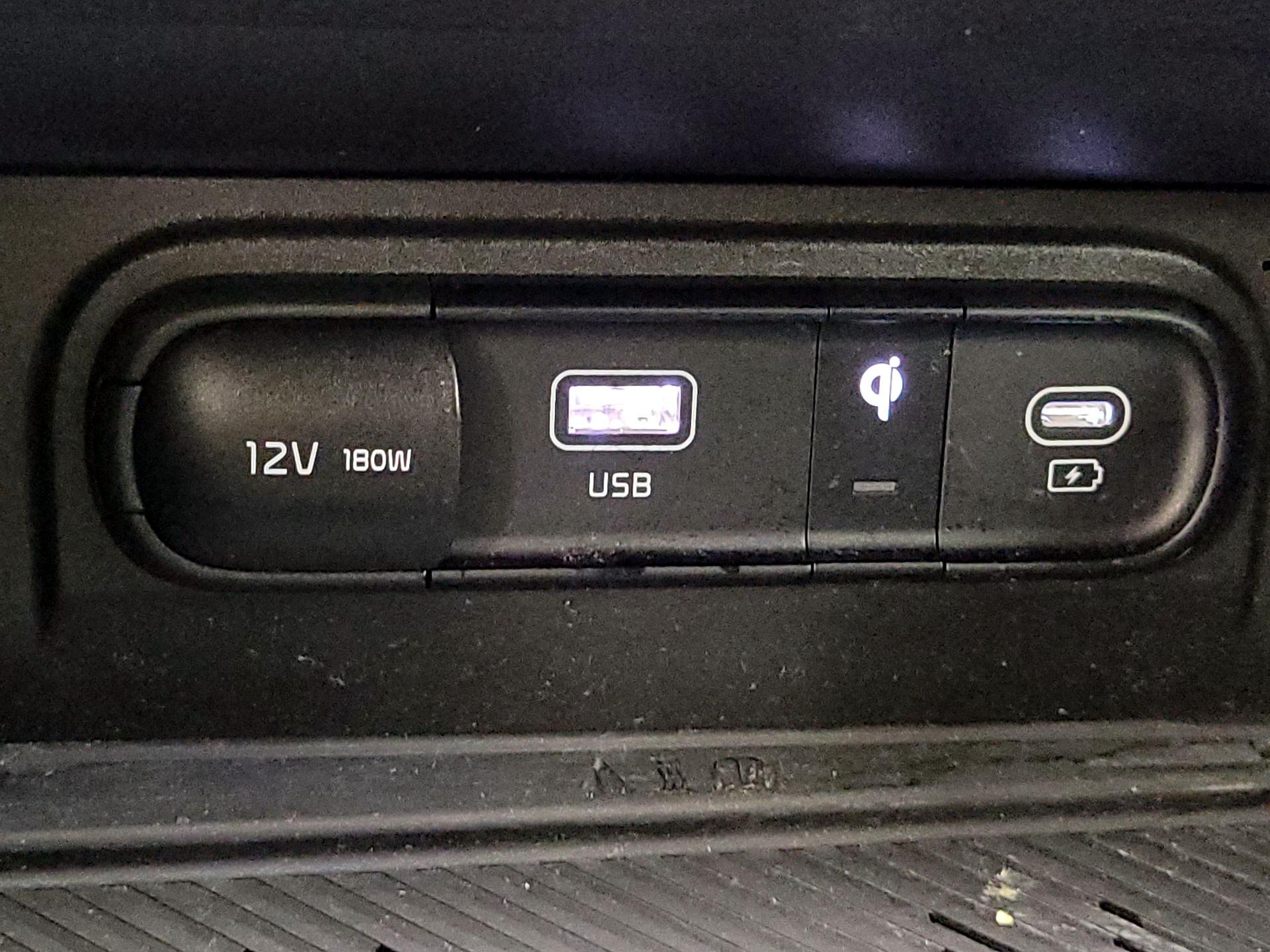 Thumbnail: 2023 Kia Sportage - 19