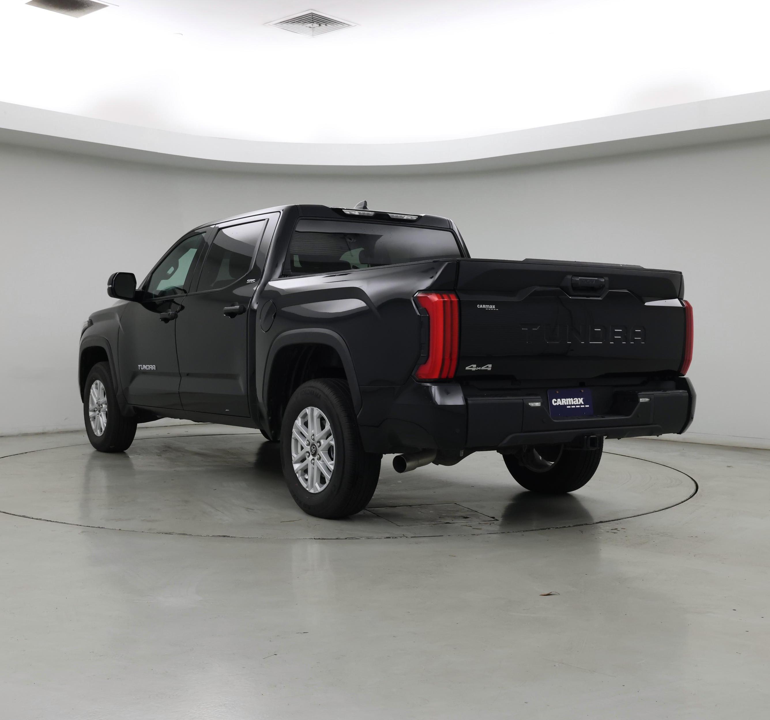 Thumbnail: 2025 Toyota Tundra - 2