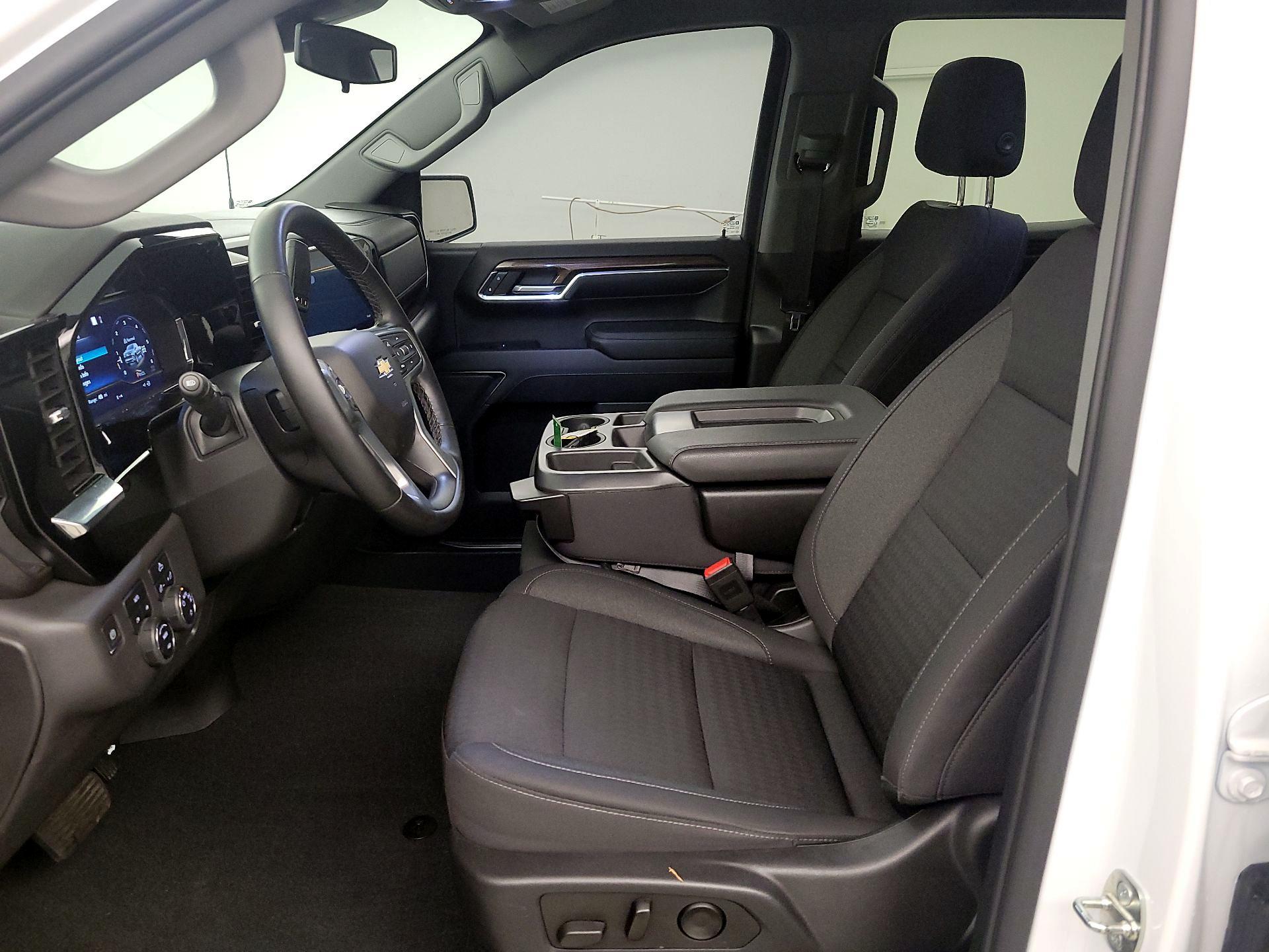 Thumbnail: 2023 Chevrolet Silverado 1500 - 11