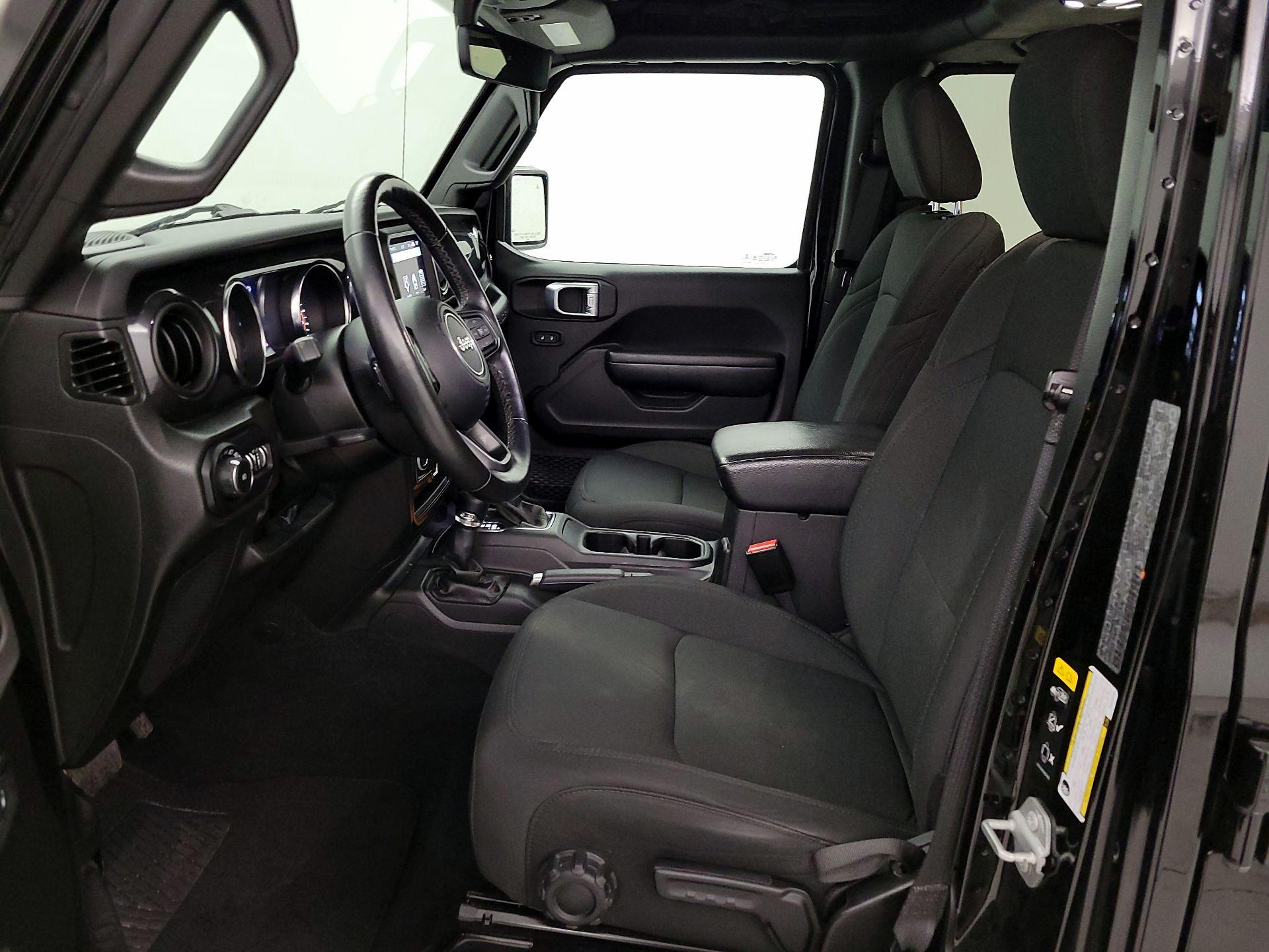 Thumbnail: 2022 Jeep Wrangler - 11