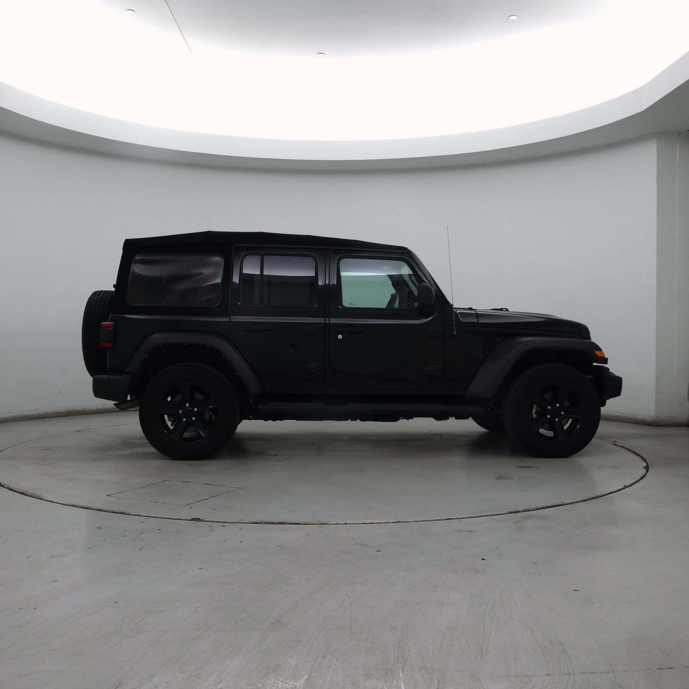 Thumbnail: 2022 Jeep Wrangler - 7