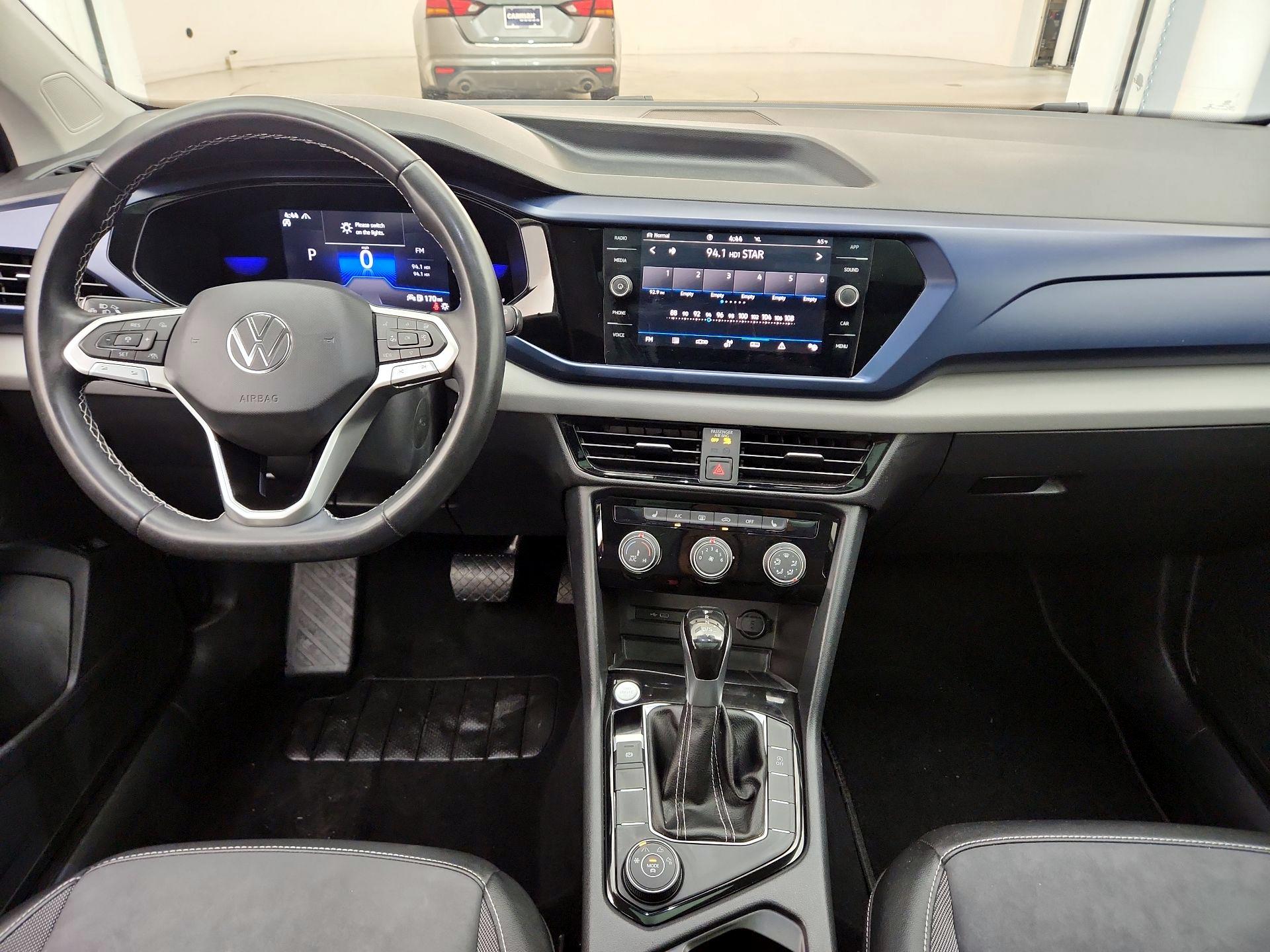 Thumbnail: 2023 Volkswagen Taos - 9