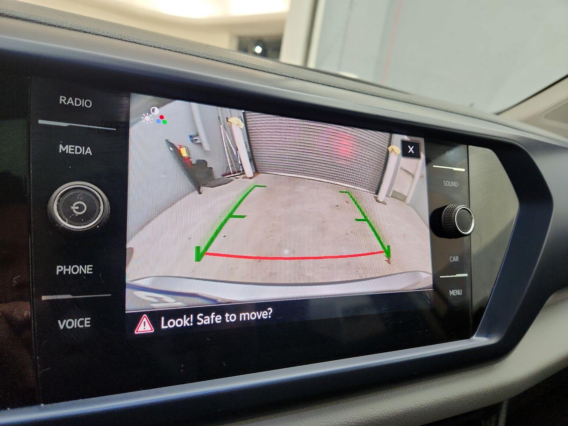 Thumbnail: 2023 Volkswagen Taos - 14