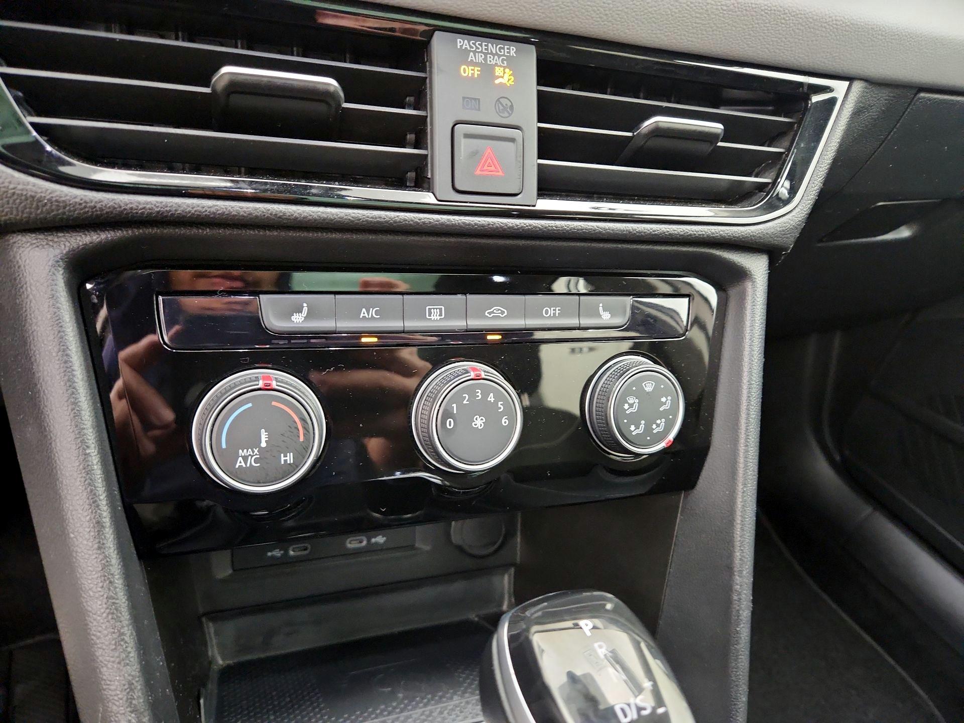 Thumbnail: 2023 Volkswagen Taos - 16