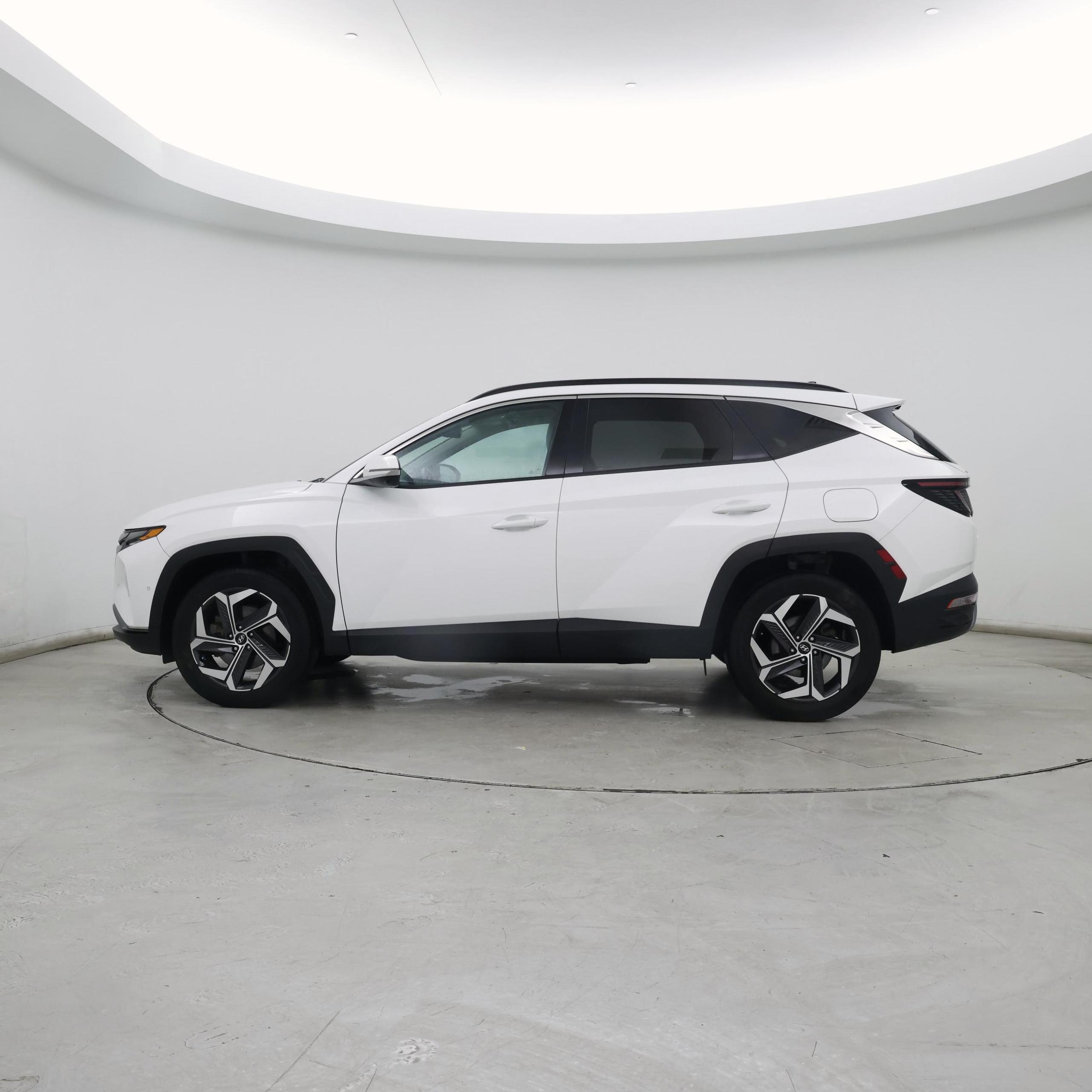 Thumbnail: 2023 Hyundai Tucson - 3