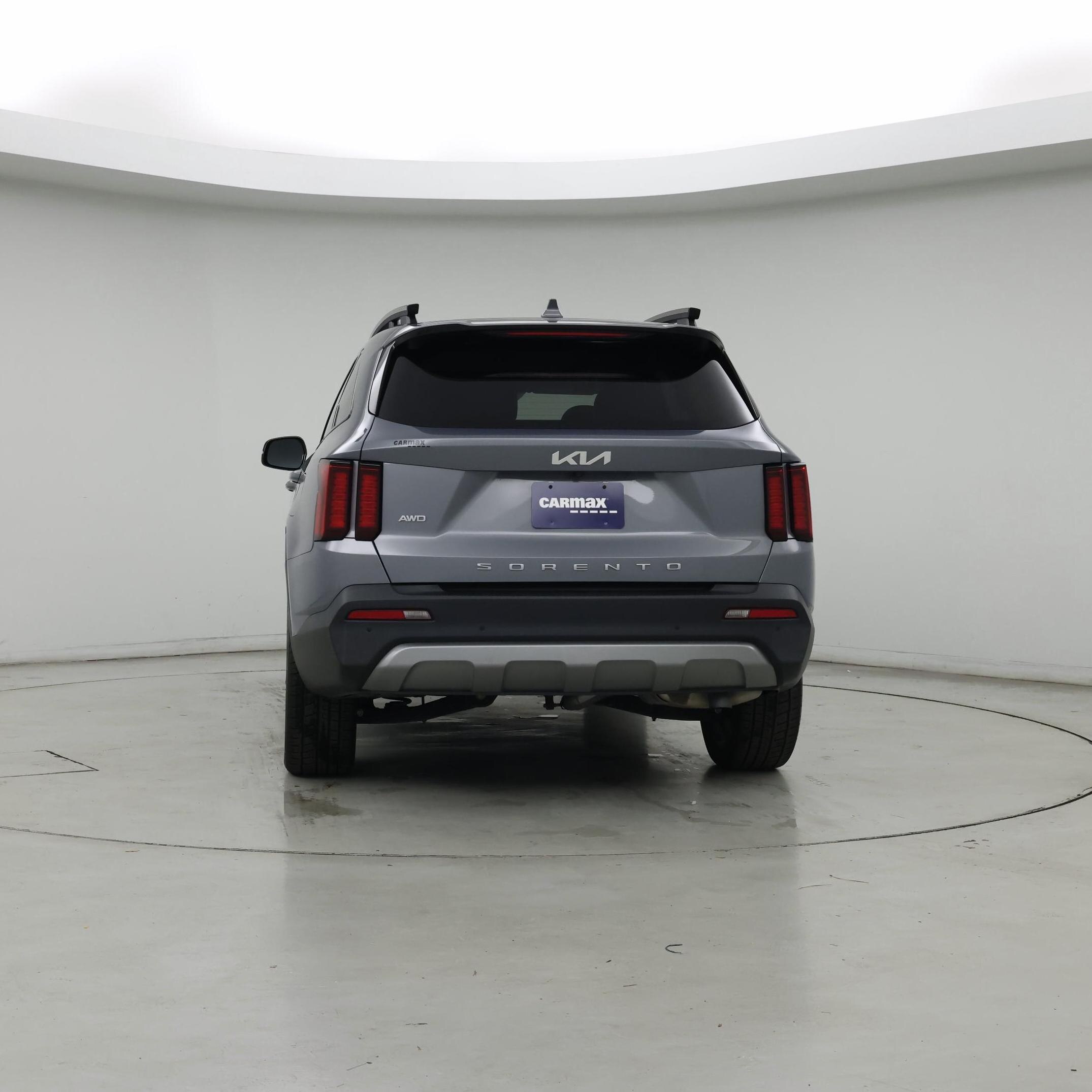 Thumbnail: 2022 Kia Sorento - 6