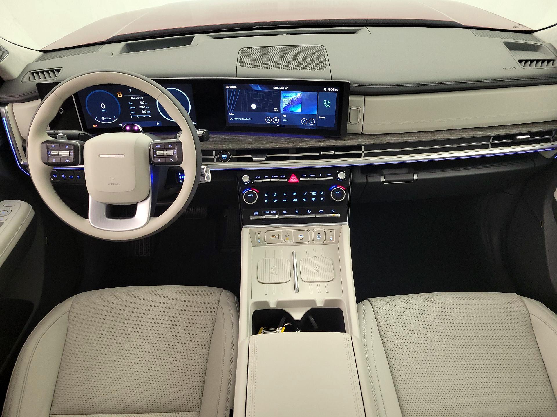 Thumbnail: 2024 Hyundai Santa Fe - 9