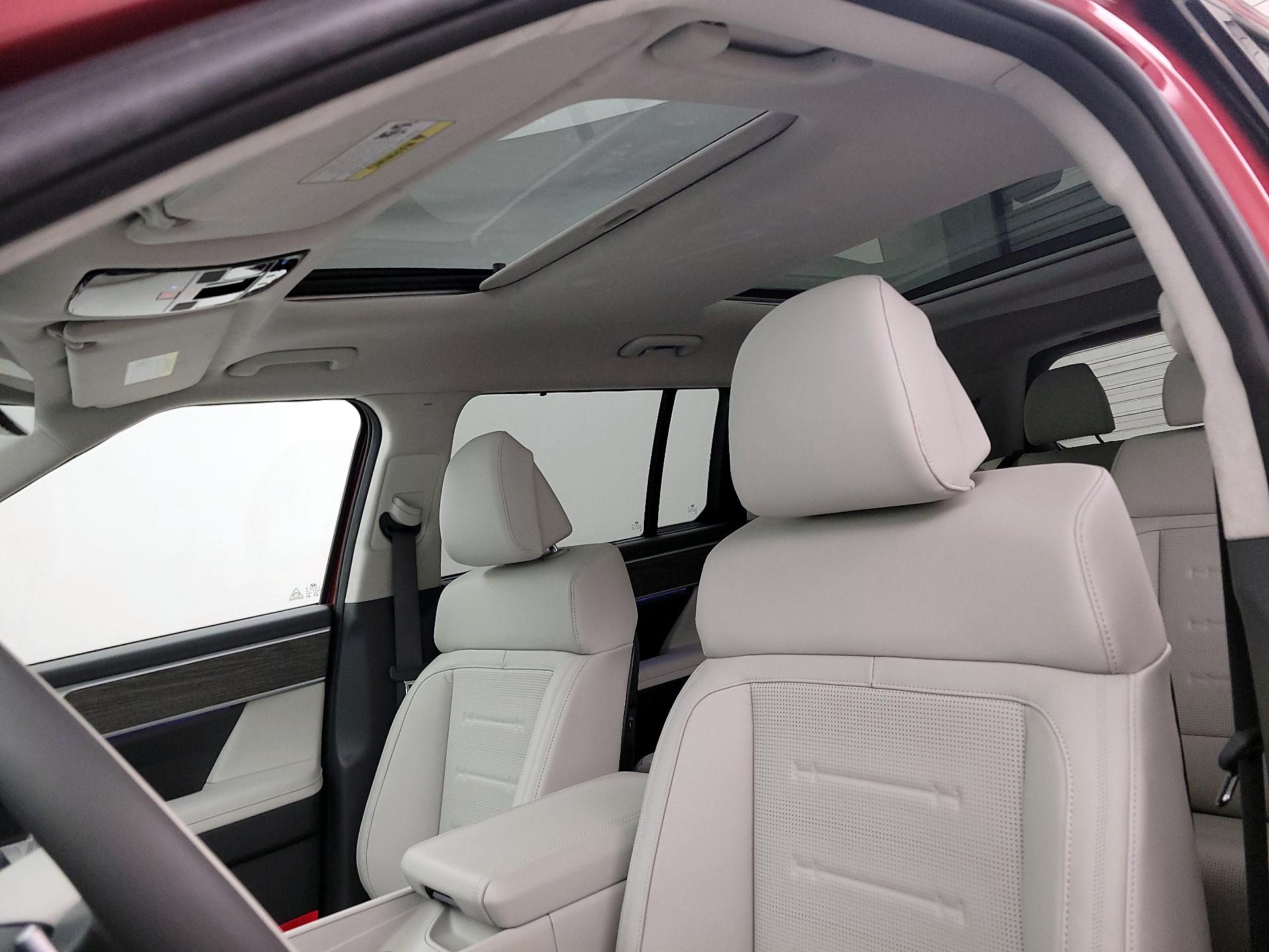 Thumbnail: 2024 Hyundai Santa Fe - 20