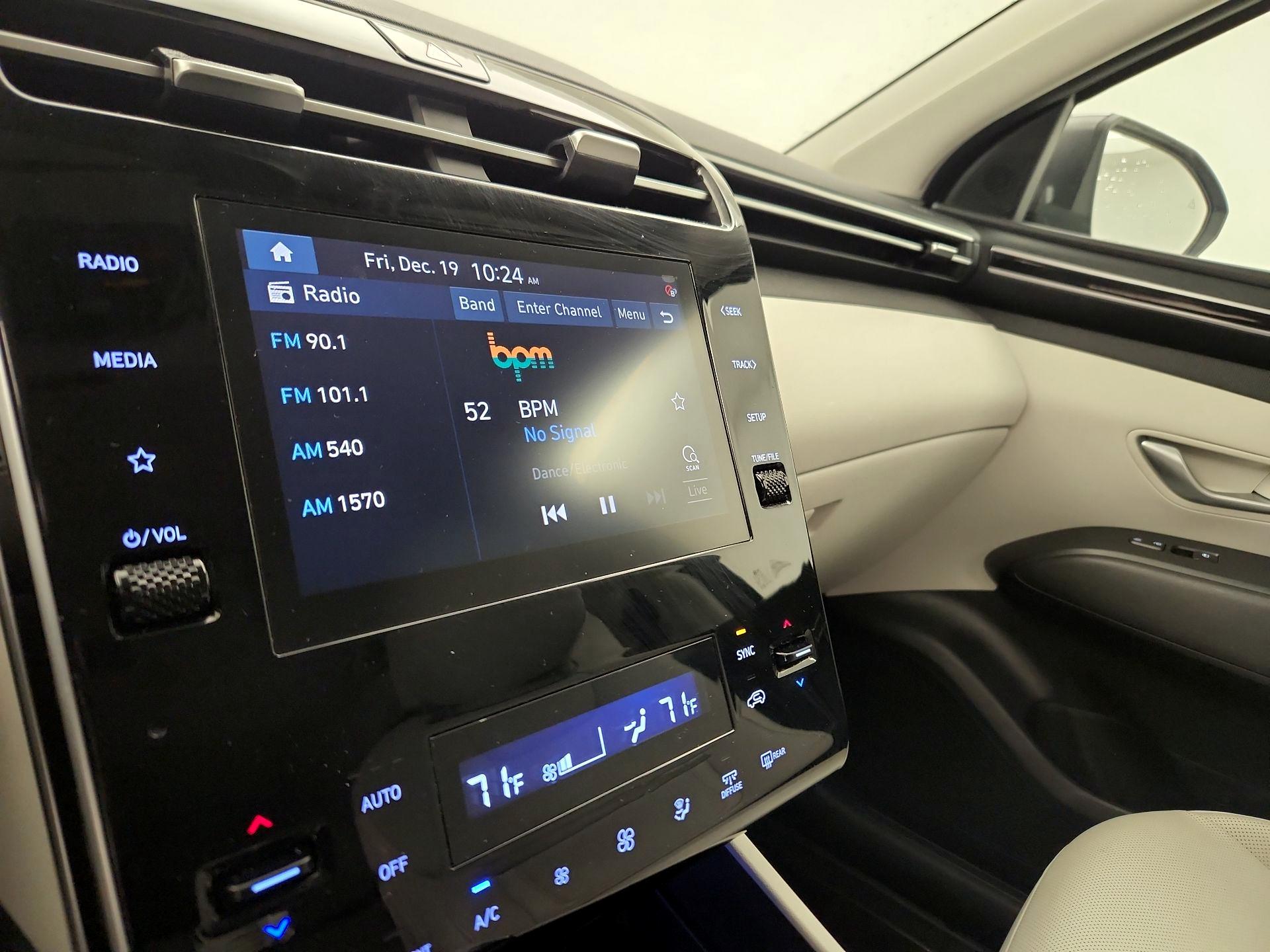 Thumbnail: 2023 Hyundai Tucson - 15