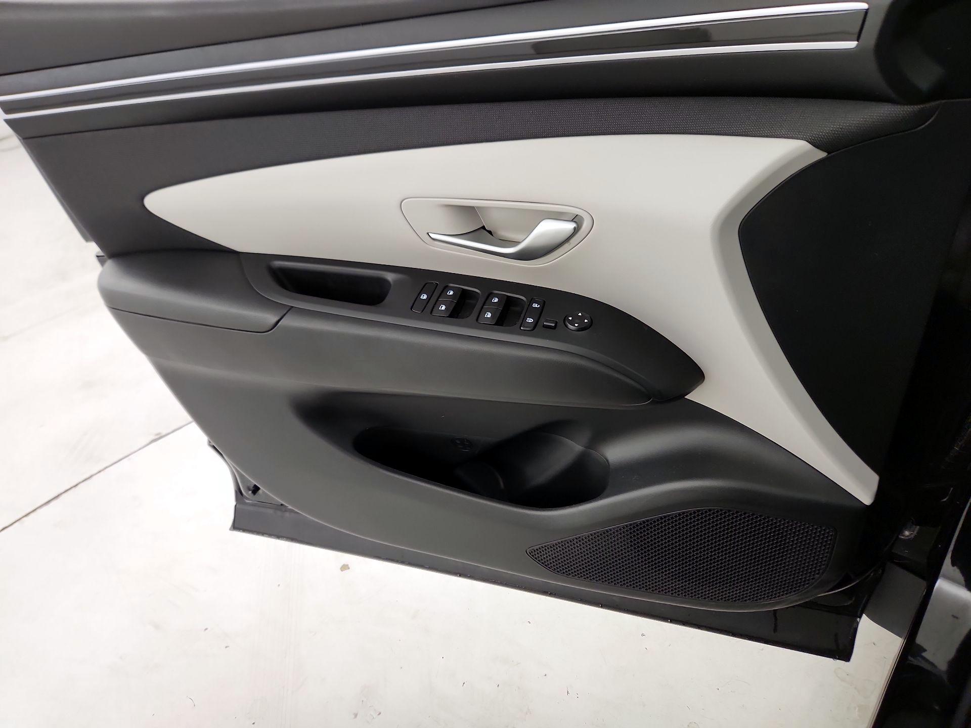 Thumbnail: 2023 Hyundai Tucson - 12