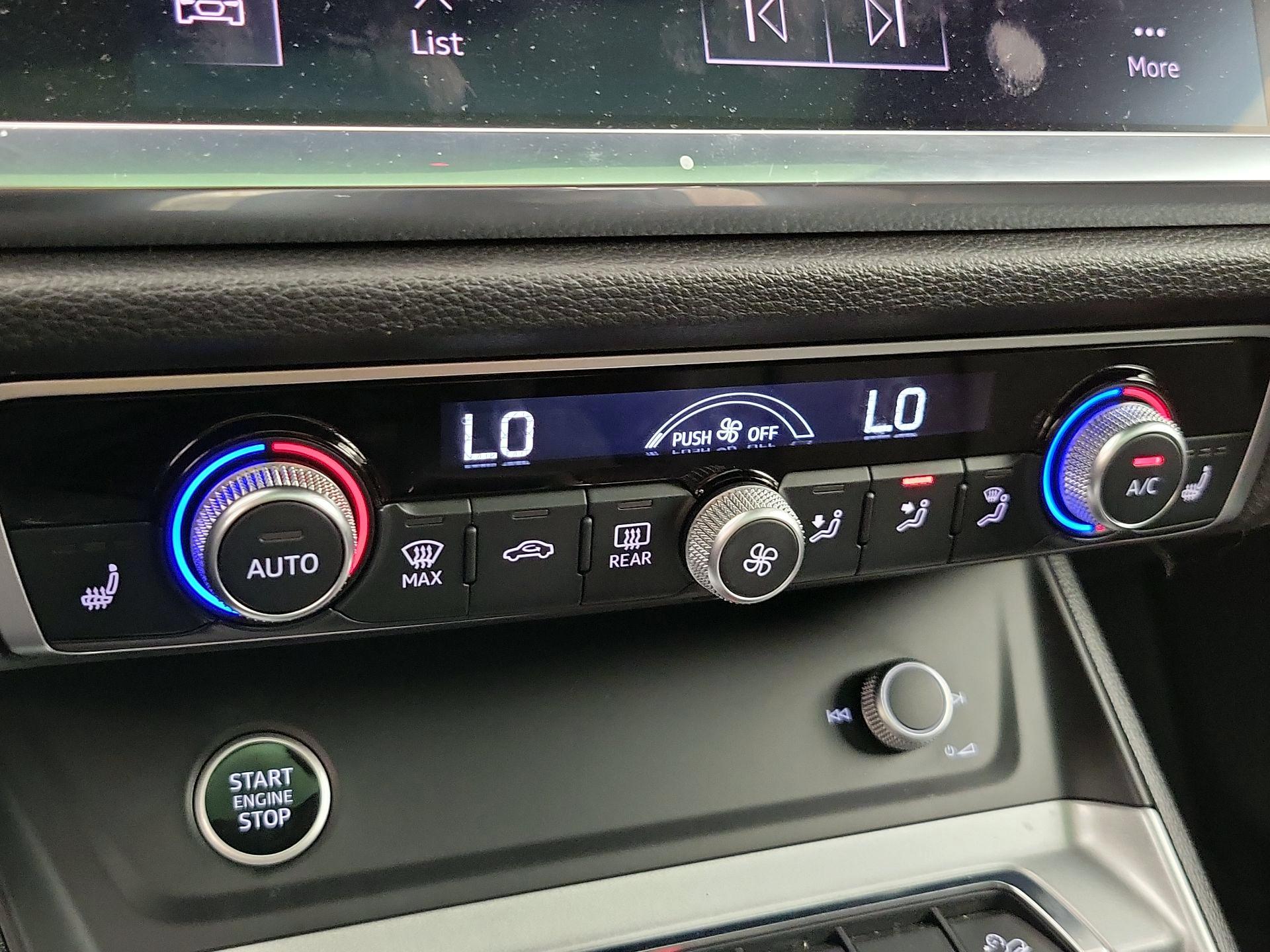 Thumbnail: 2022 Audi Q3 - 16