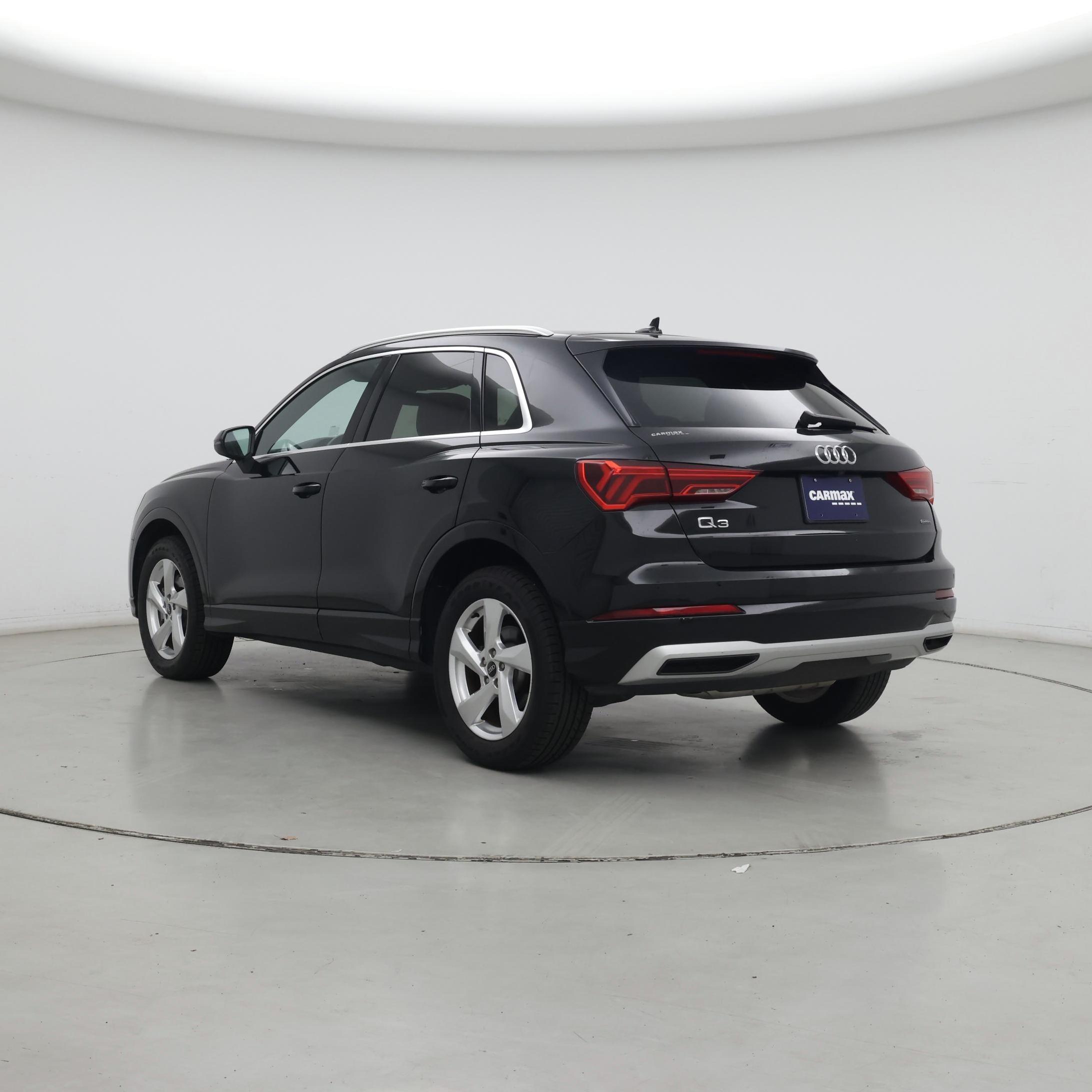 Thumbnail: 2022 Audi Q3 - 2