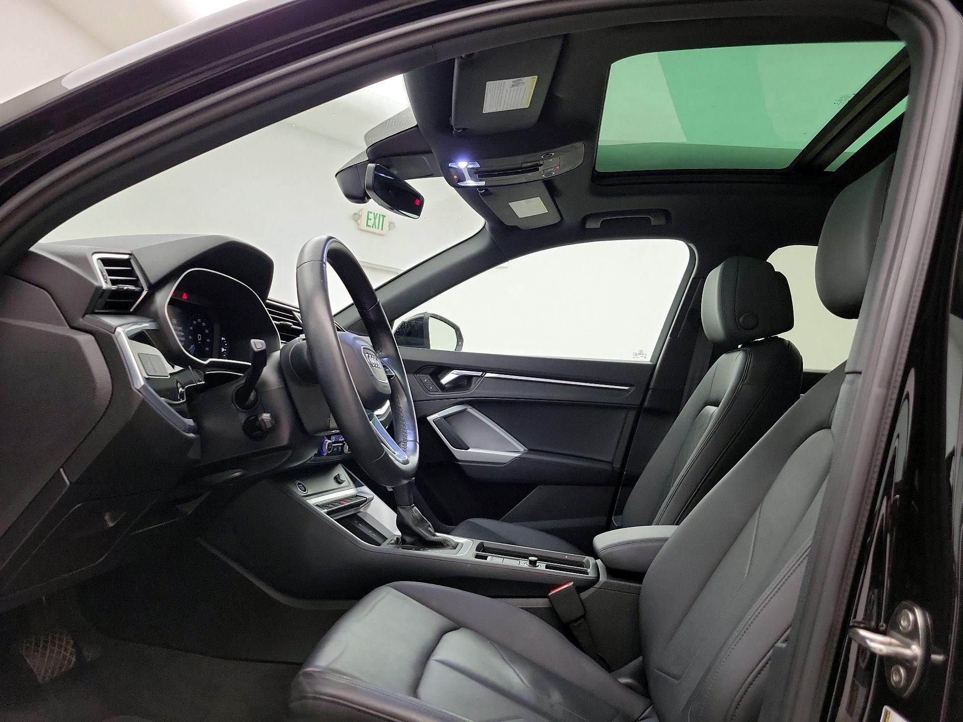 Thumbnail: 2022 Audi Q3 - 19