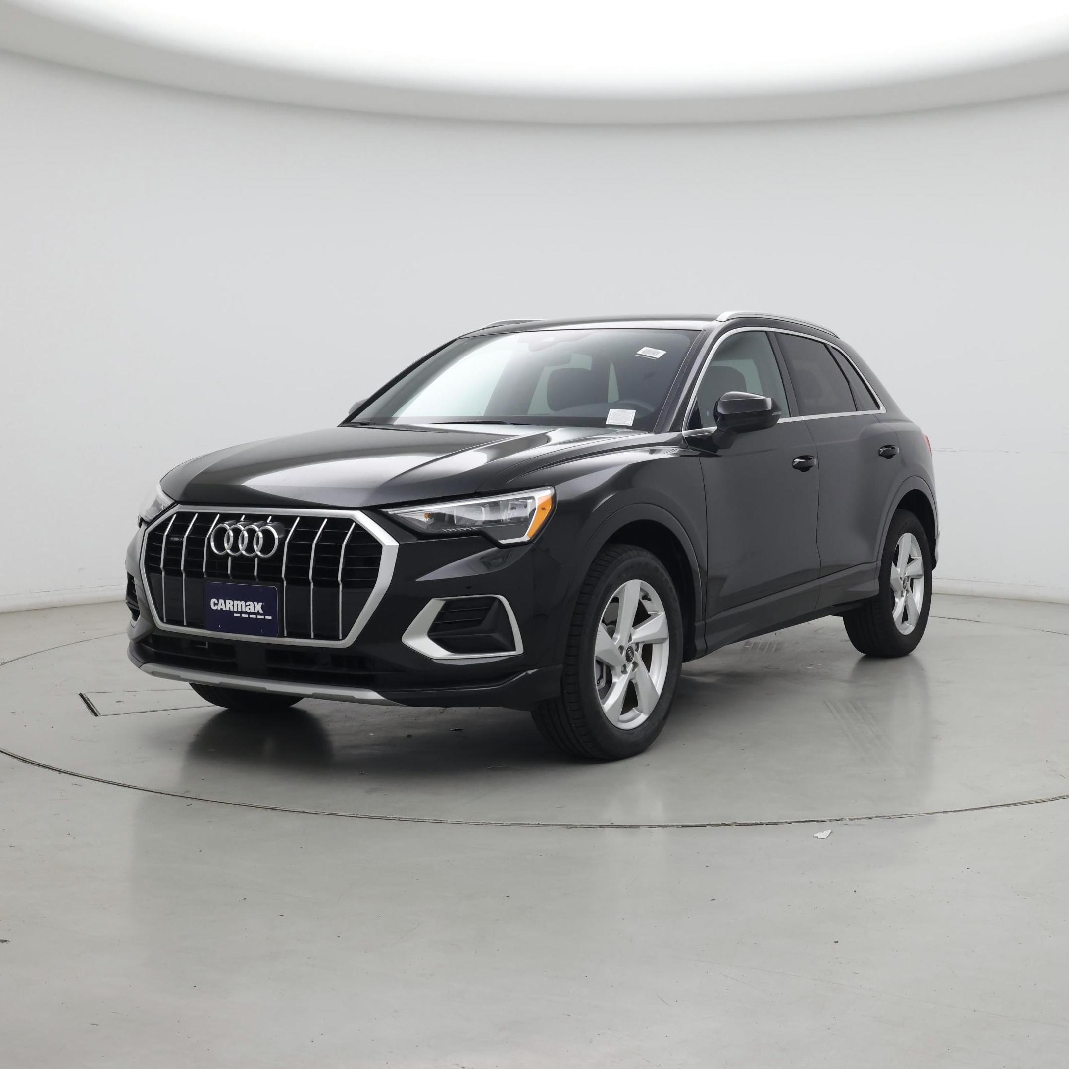 Thumbnail: 2022 Audi Q3 - 4