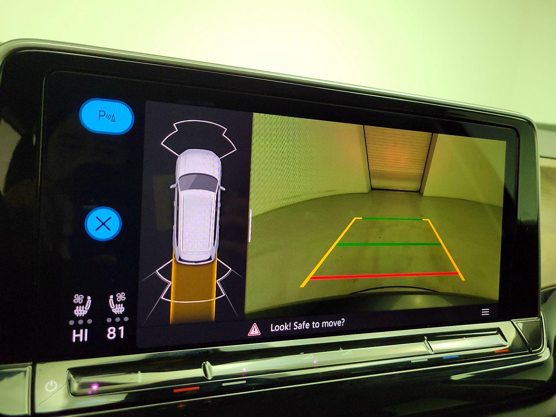 Thumbnail: 2024 Volkswagen Atlas - 14